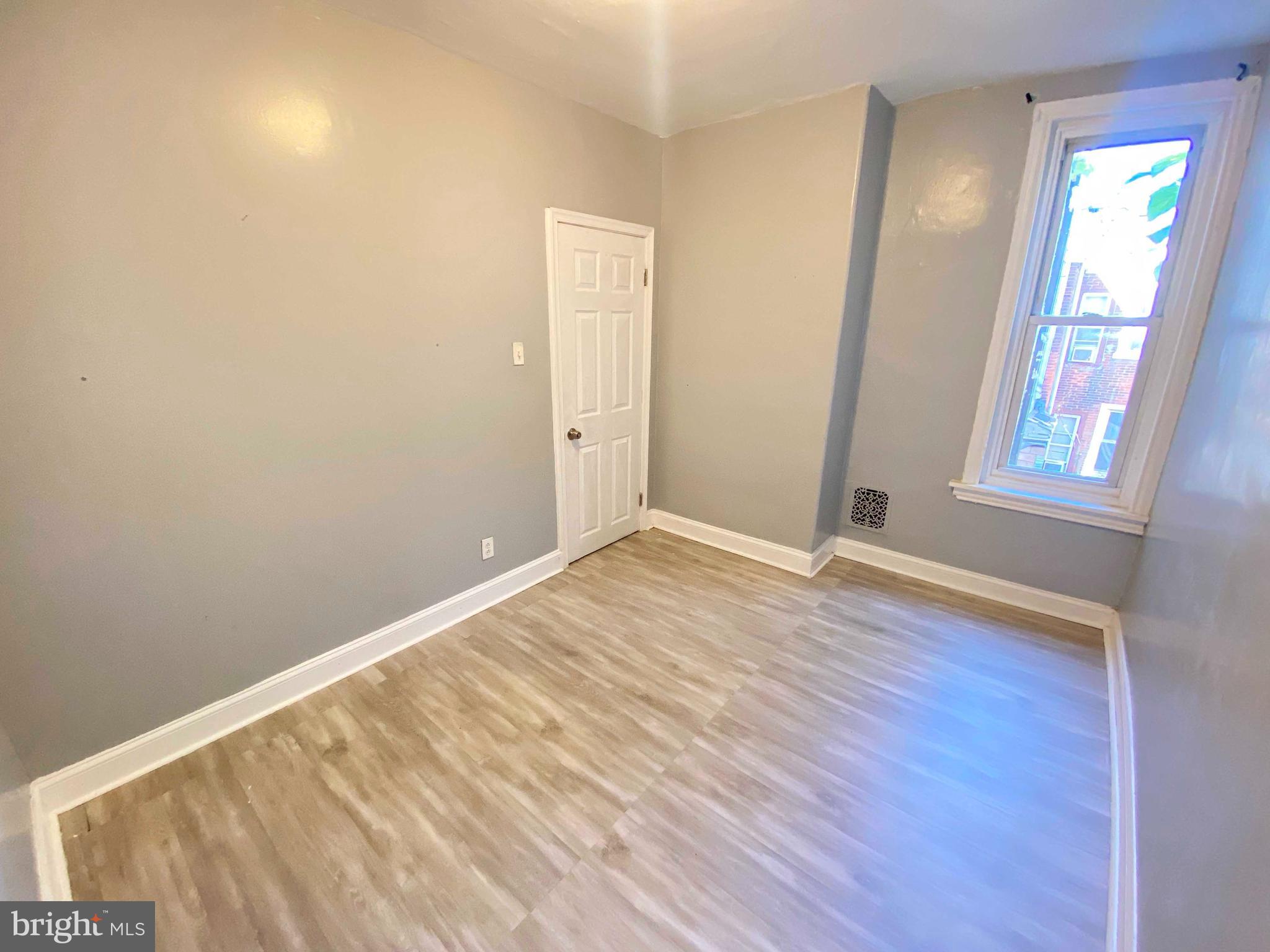 KENSINGTON - Residential Lease