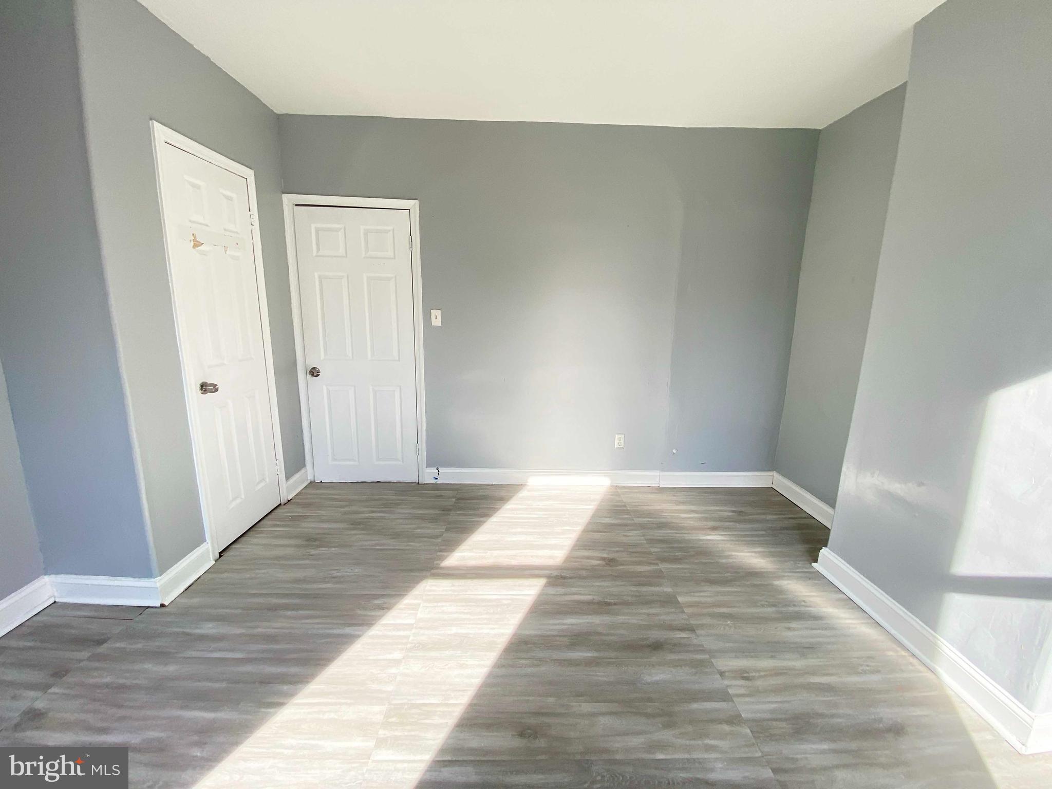 KENSINGTON - Residential Lease