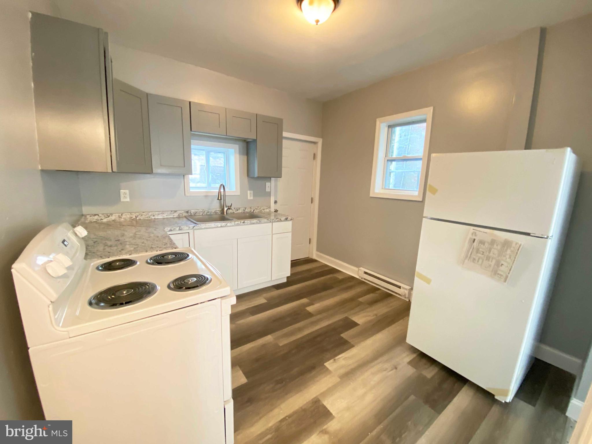 KENSINGTON - Residential Lease