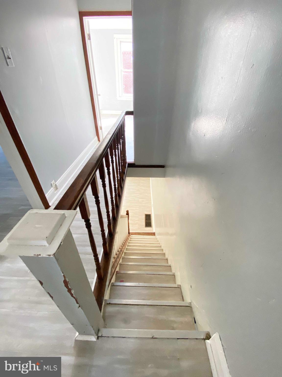 KENSINGTON - Residential Lease