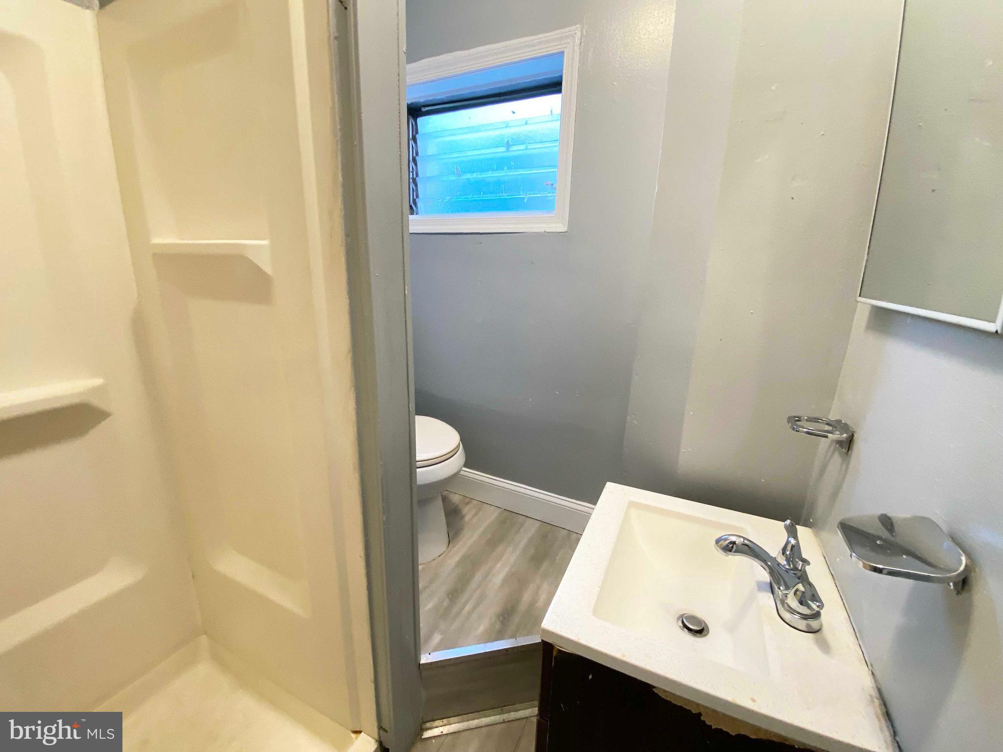 KENSINGTON - Residential Lease