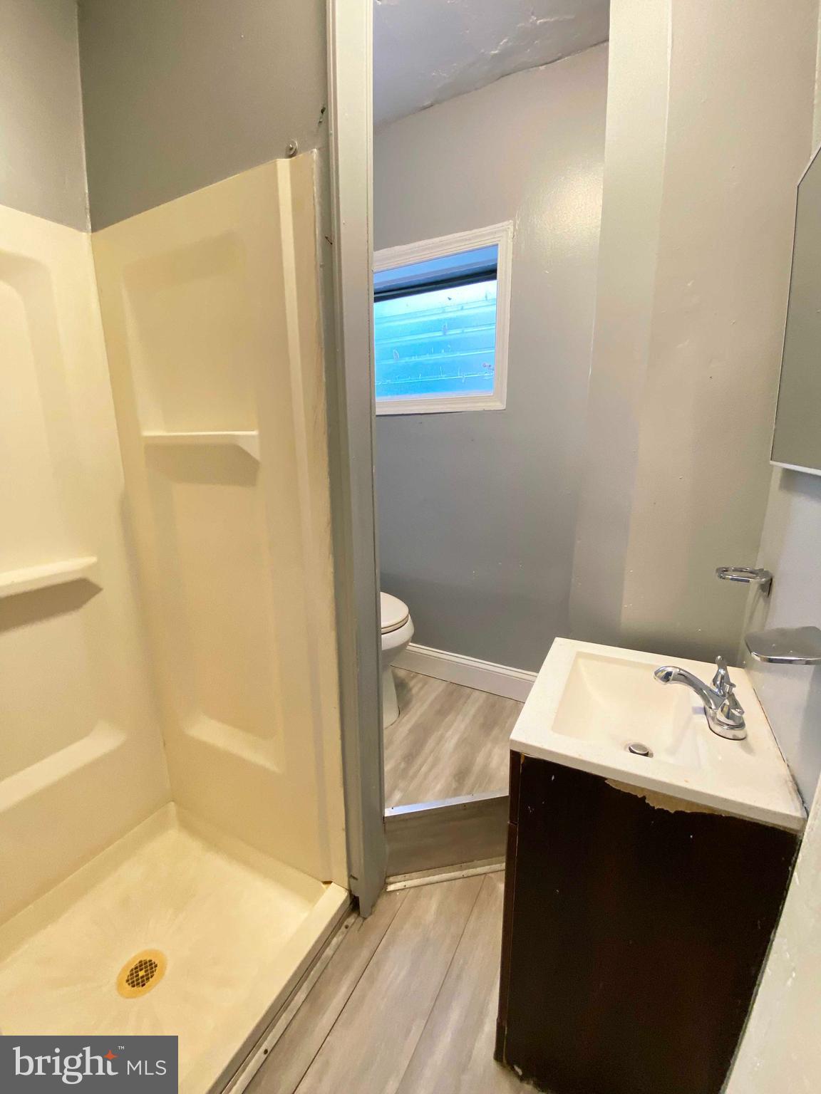 KENSINGTON - Residential Lease