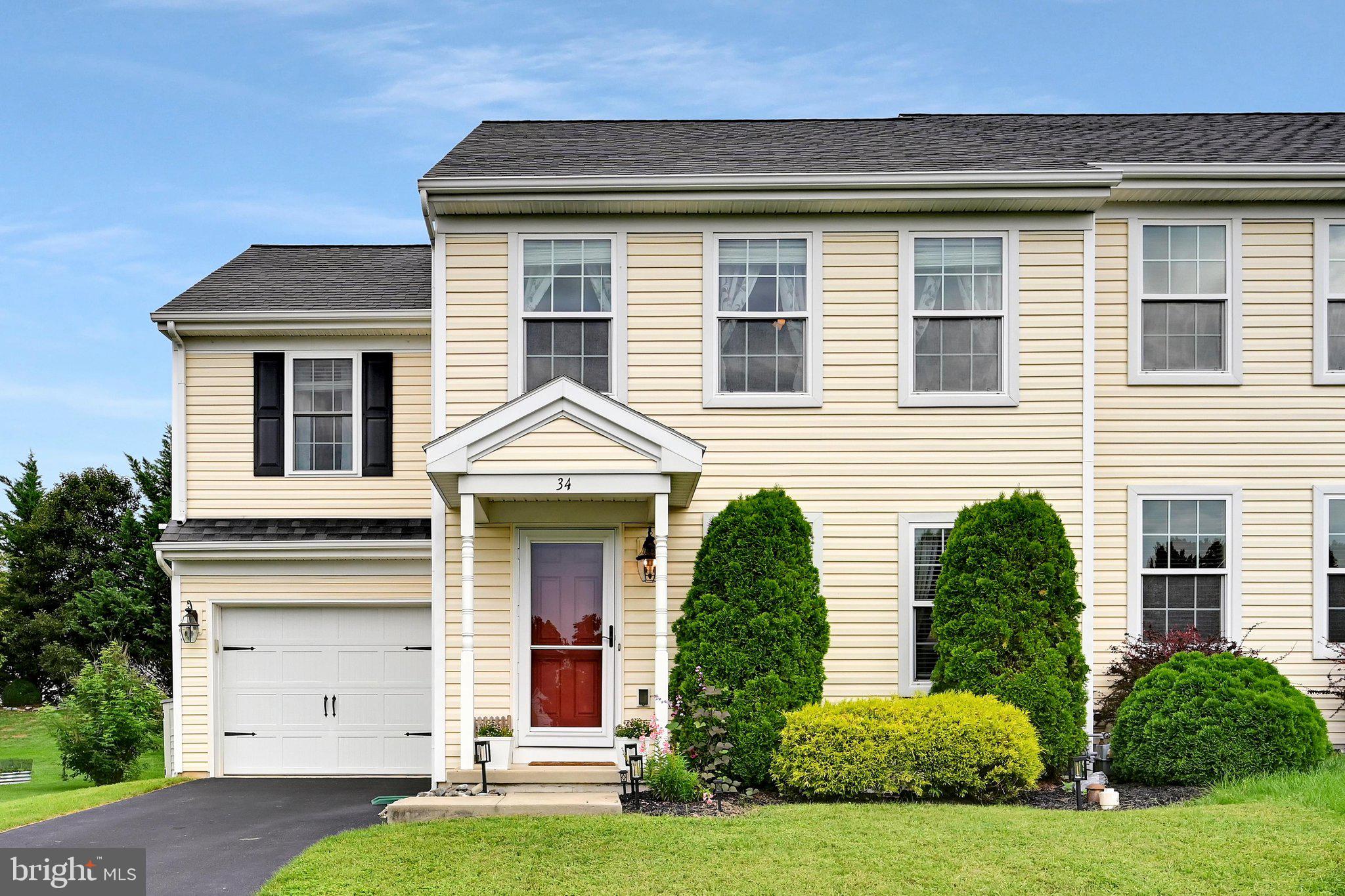 34 SILVER MAPLE CIRCLE