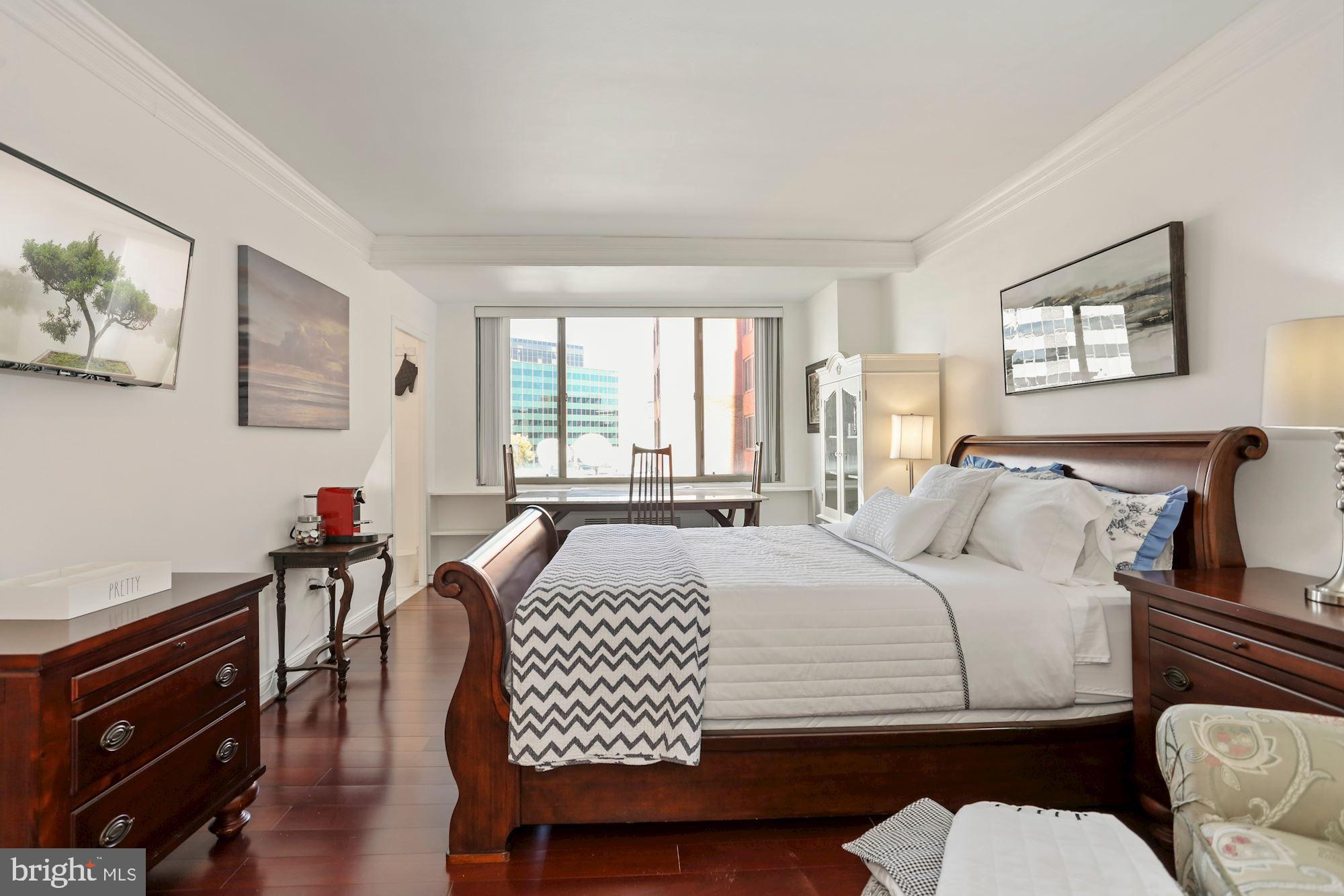 RIVER PLACE NORTH - Residential Lease