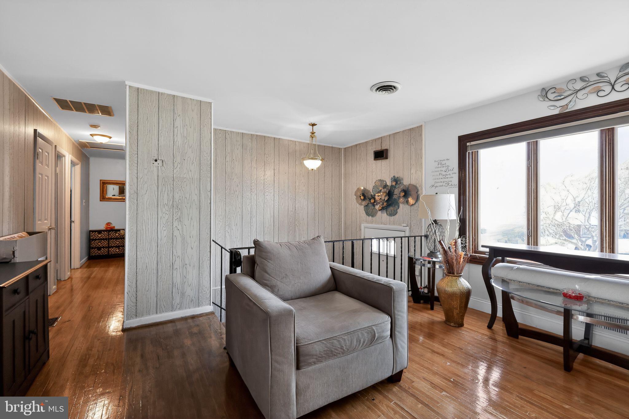 INDEPENDENCE HILLS - Residential