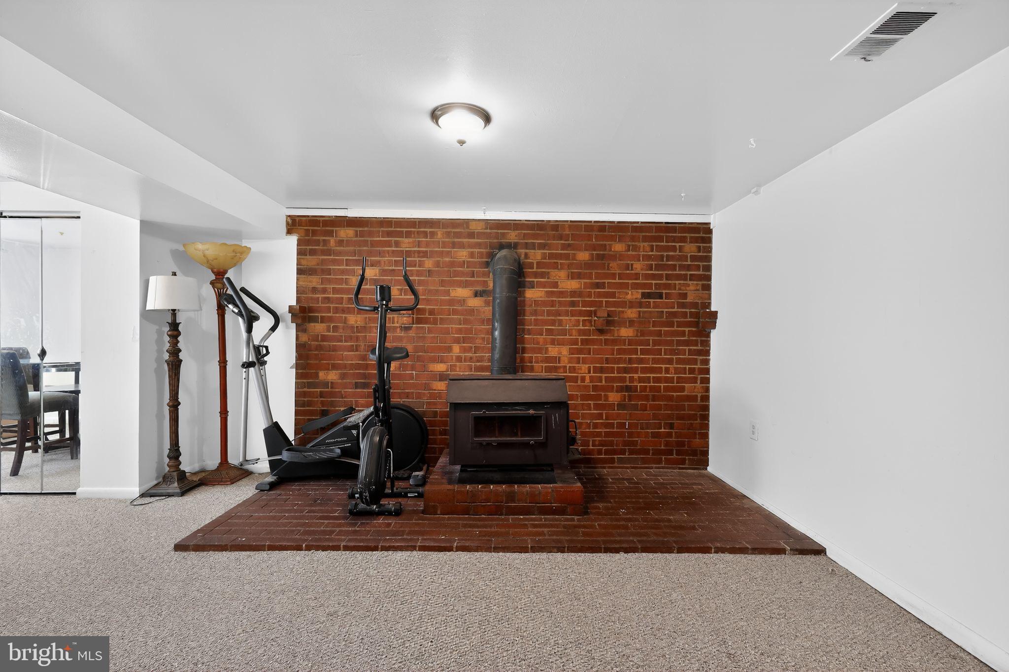 INDEPENDENCE HILLS - Residential