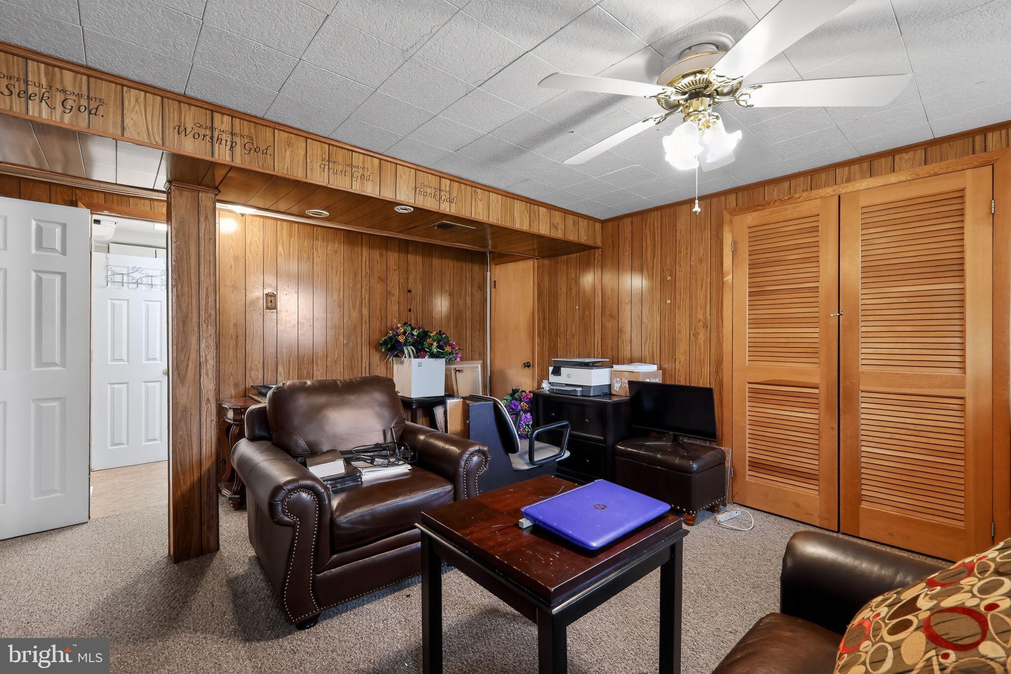 INDEPENDENCE HILLS - Residential