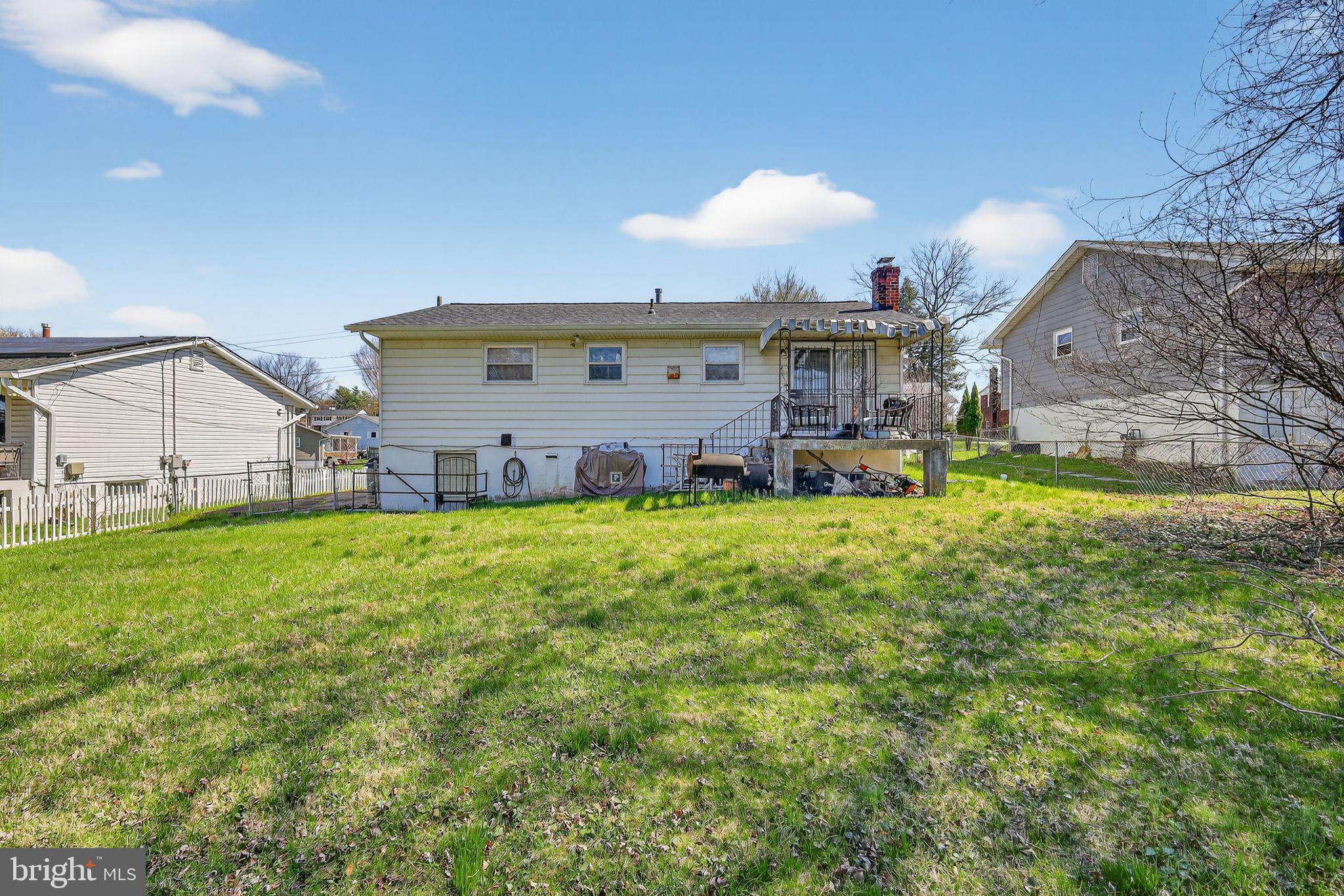 INDEPENDENCE HILLS - Residential