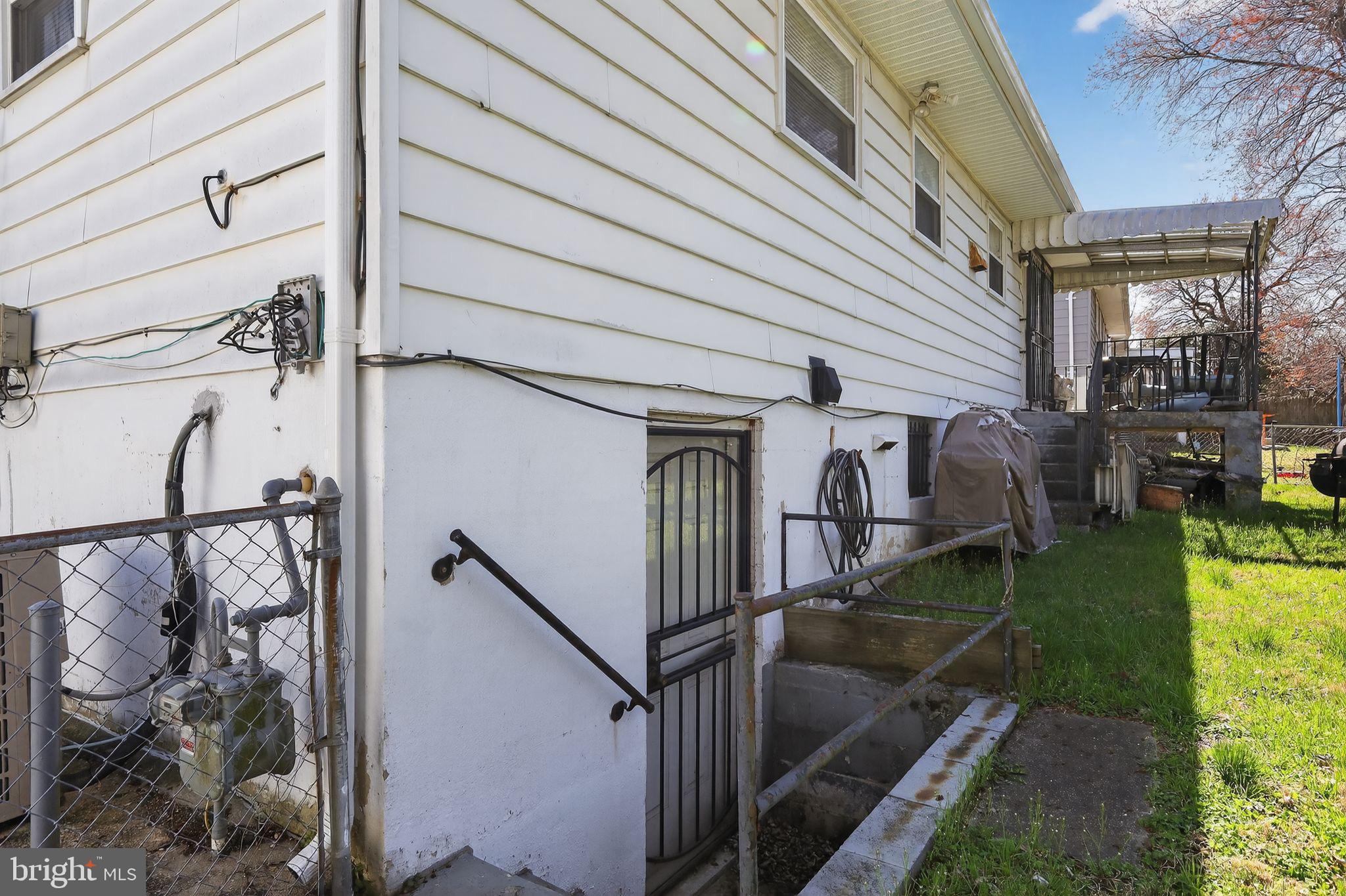 INDEPENDENCE HILLS - Residential