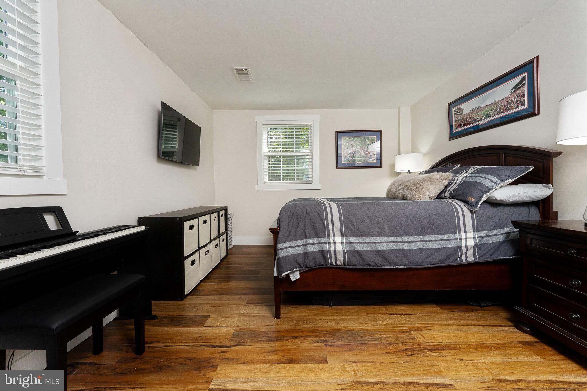 KEMPER PARK - Residential