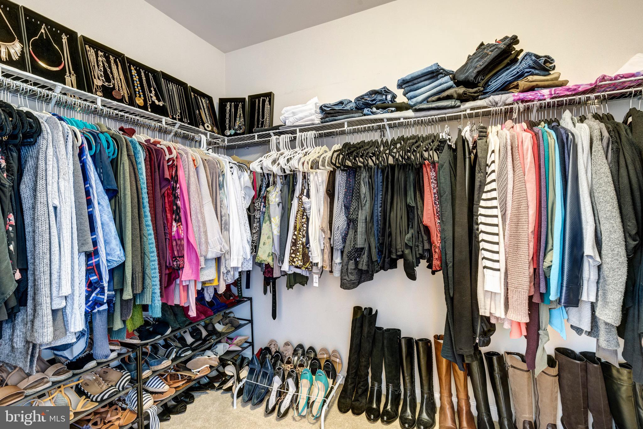 BOLTON HILL - Residential