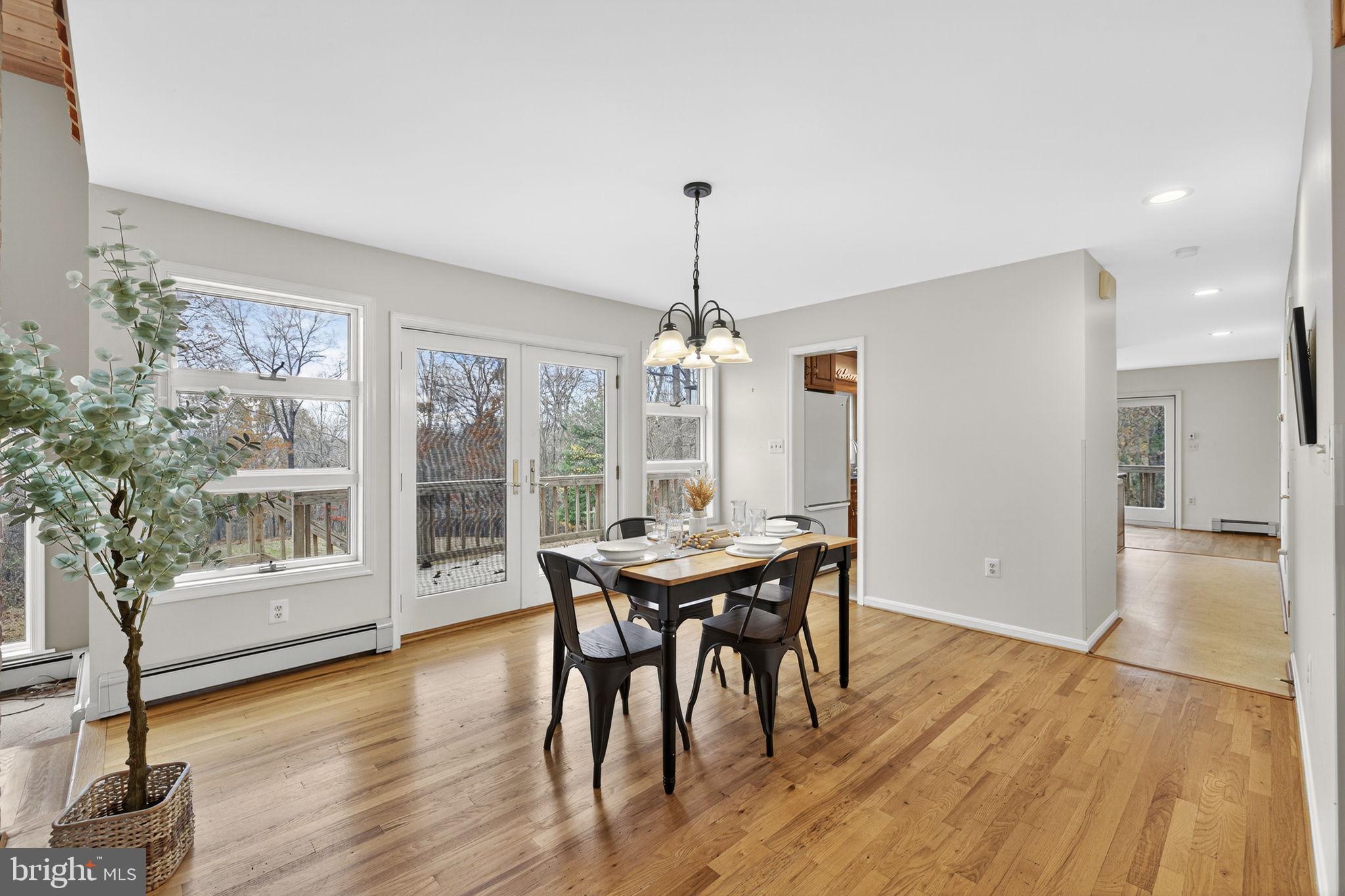 COOPER COMM/NORTH WALES - Residential