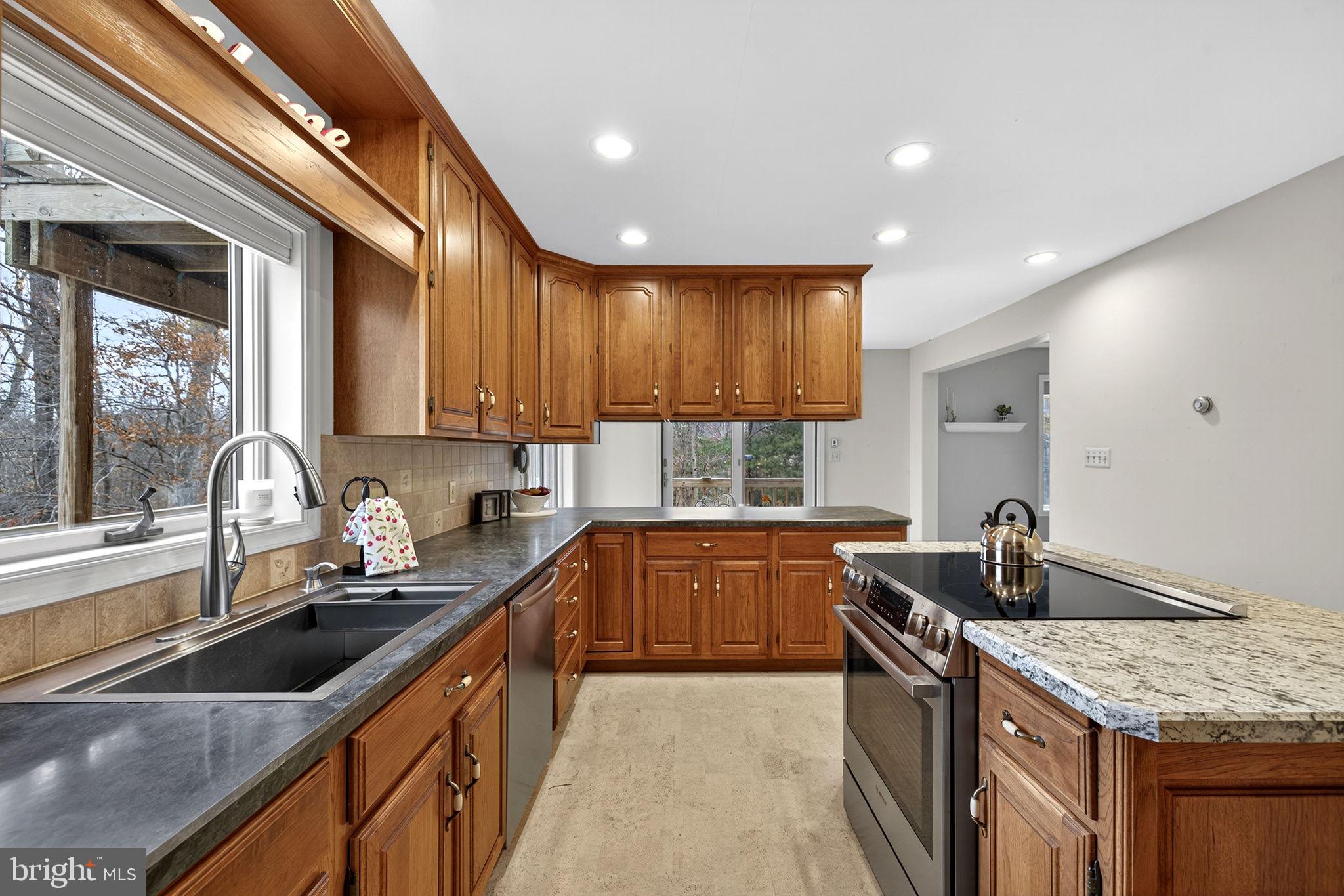 COOPER COMM/NORTH WALES - Residential