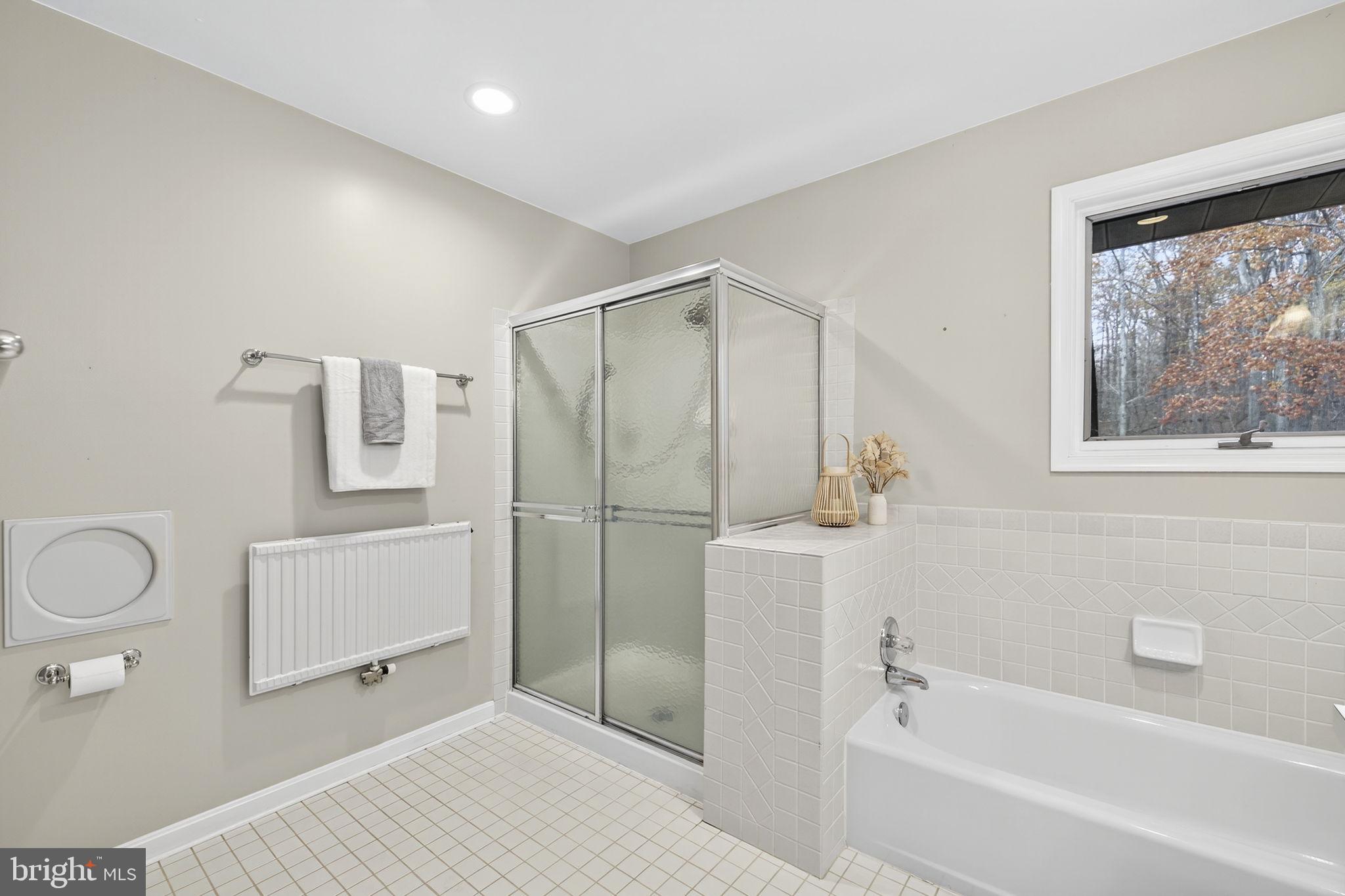 COOPER COMM/NORTH WALES - Residential