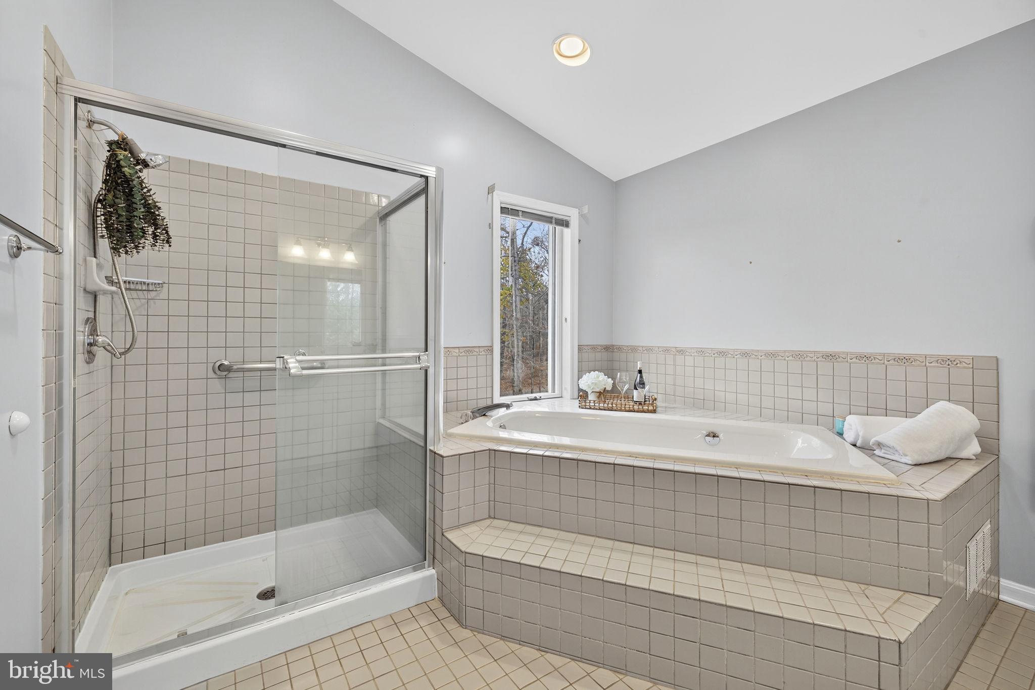 COOPER COMM/NORTH WALES - Residential