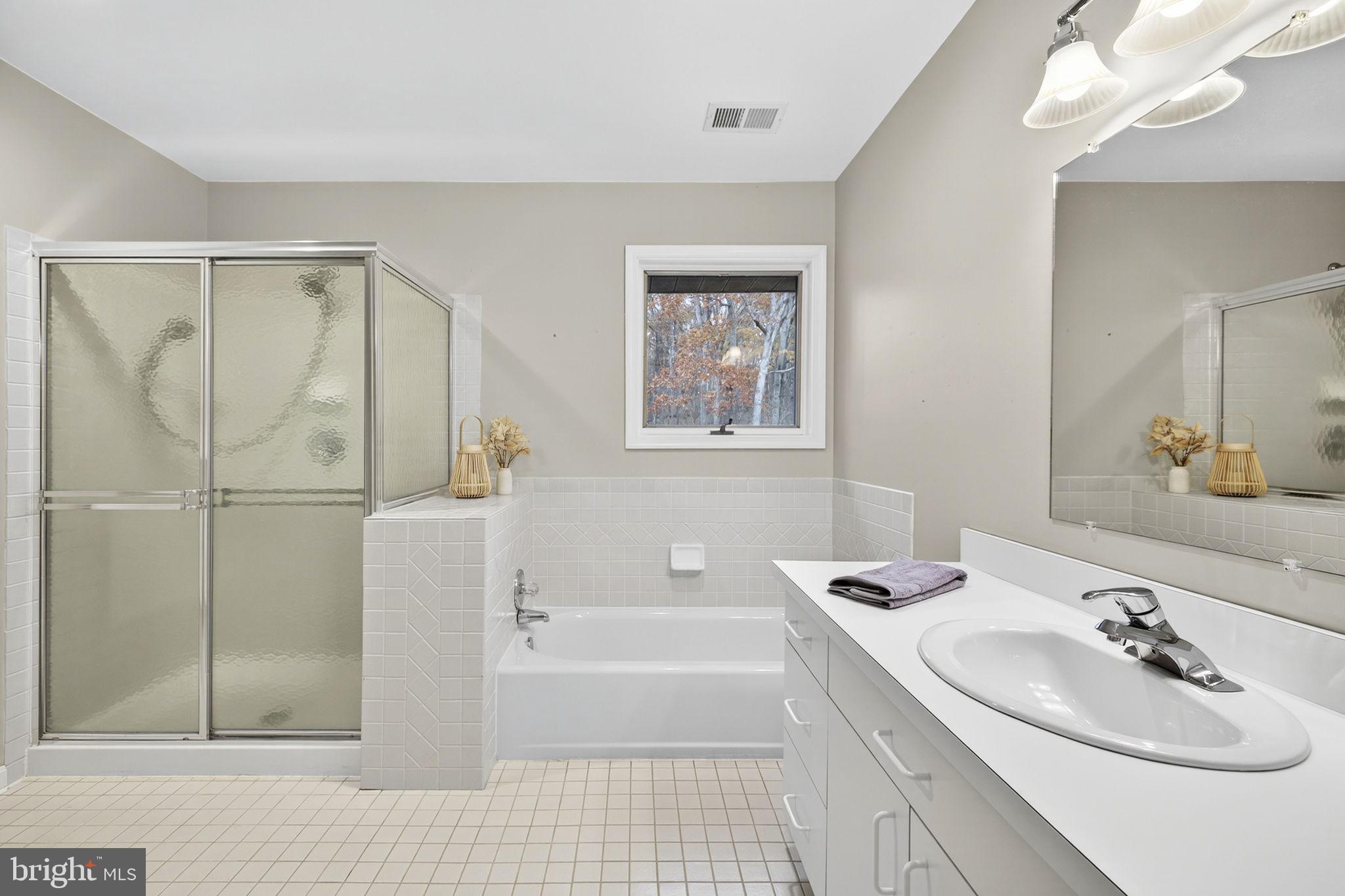 COOPER COMM/NORTH WALES - Residential