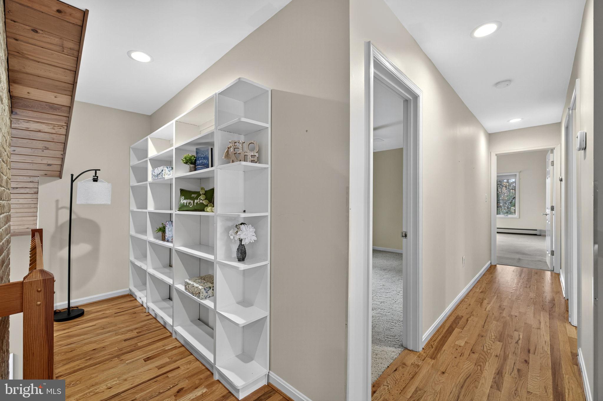 COOPER COMM/NORTH WALES - Residential