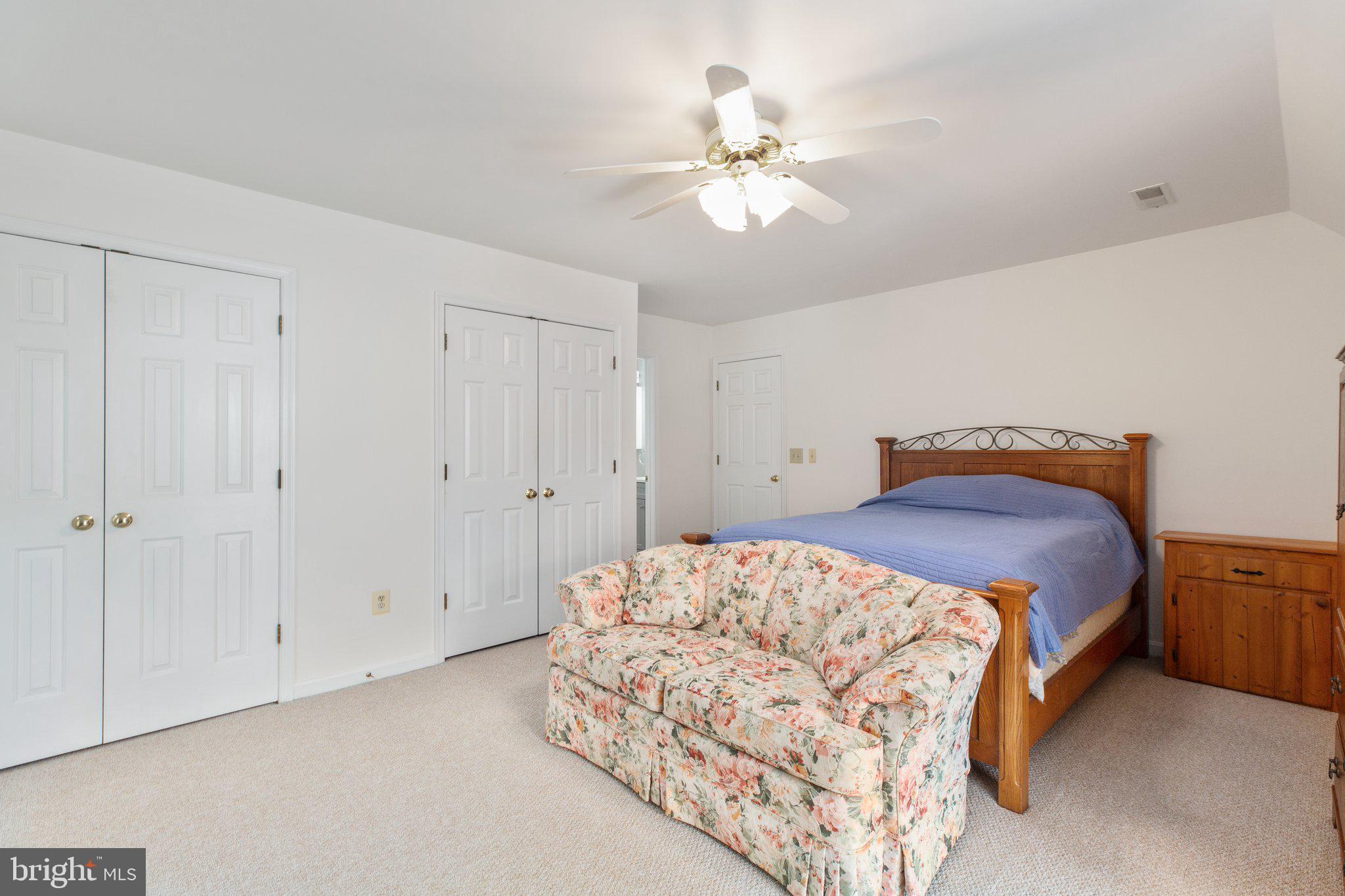 STONEWALL ESTATES - Residential