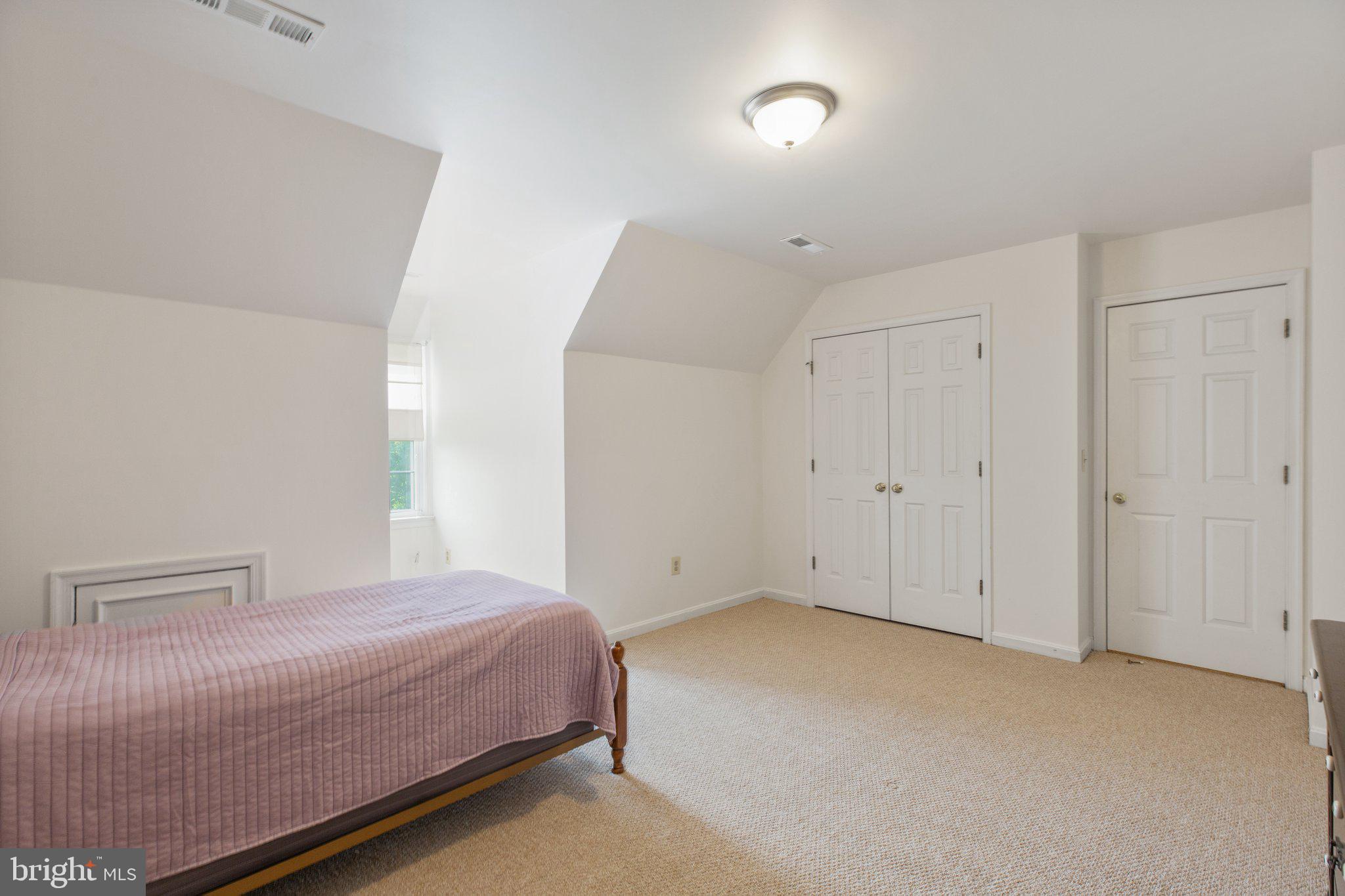 STONEWALL ESTATES - Residential