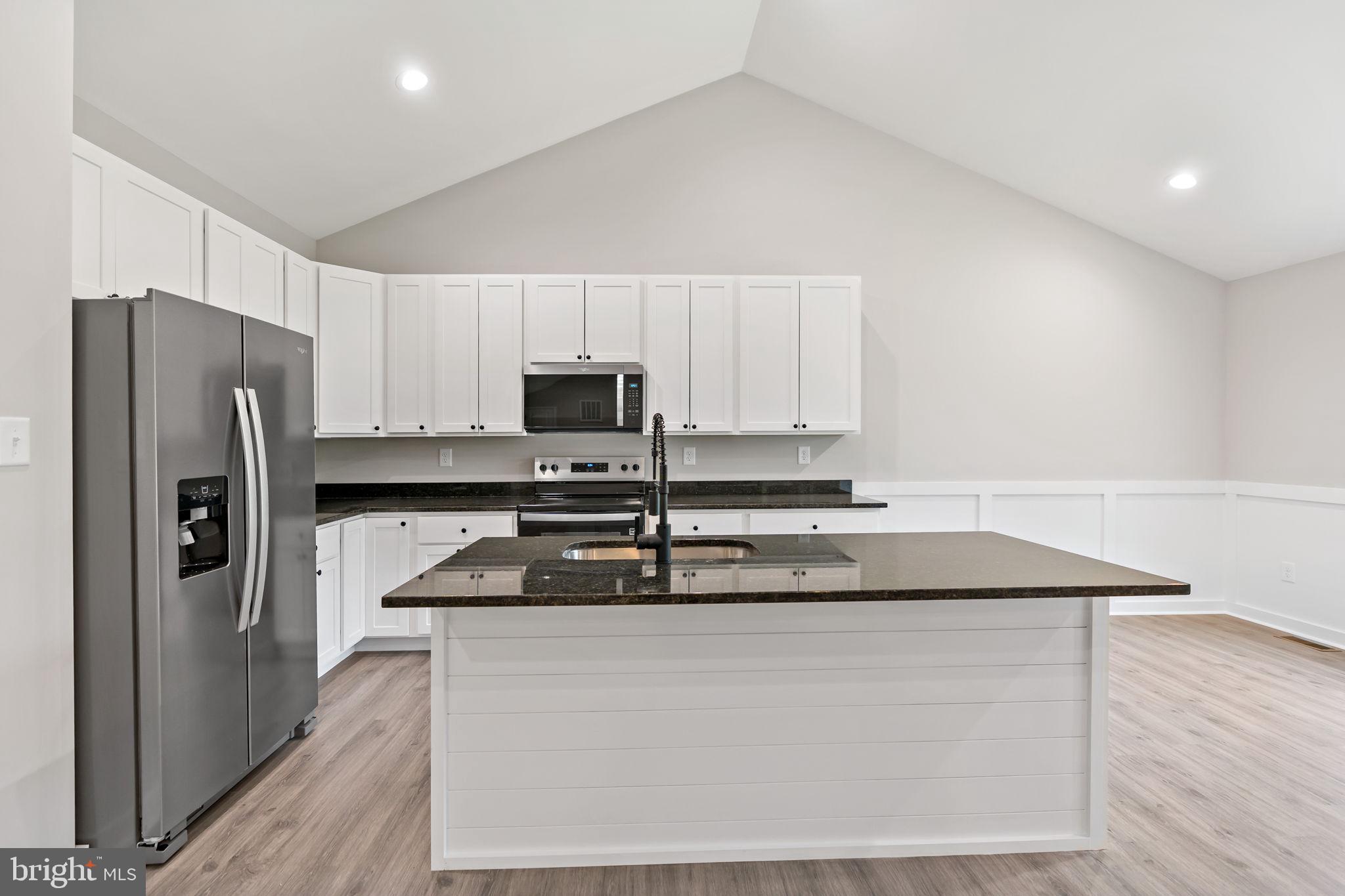 CACAPON SOUTH - Residential