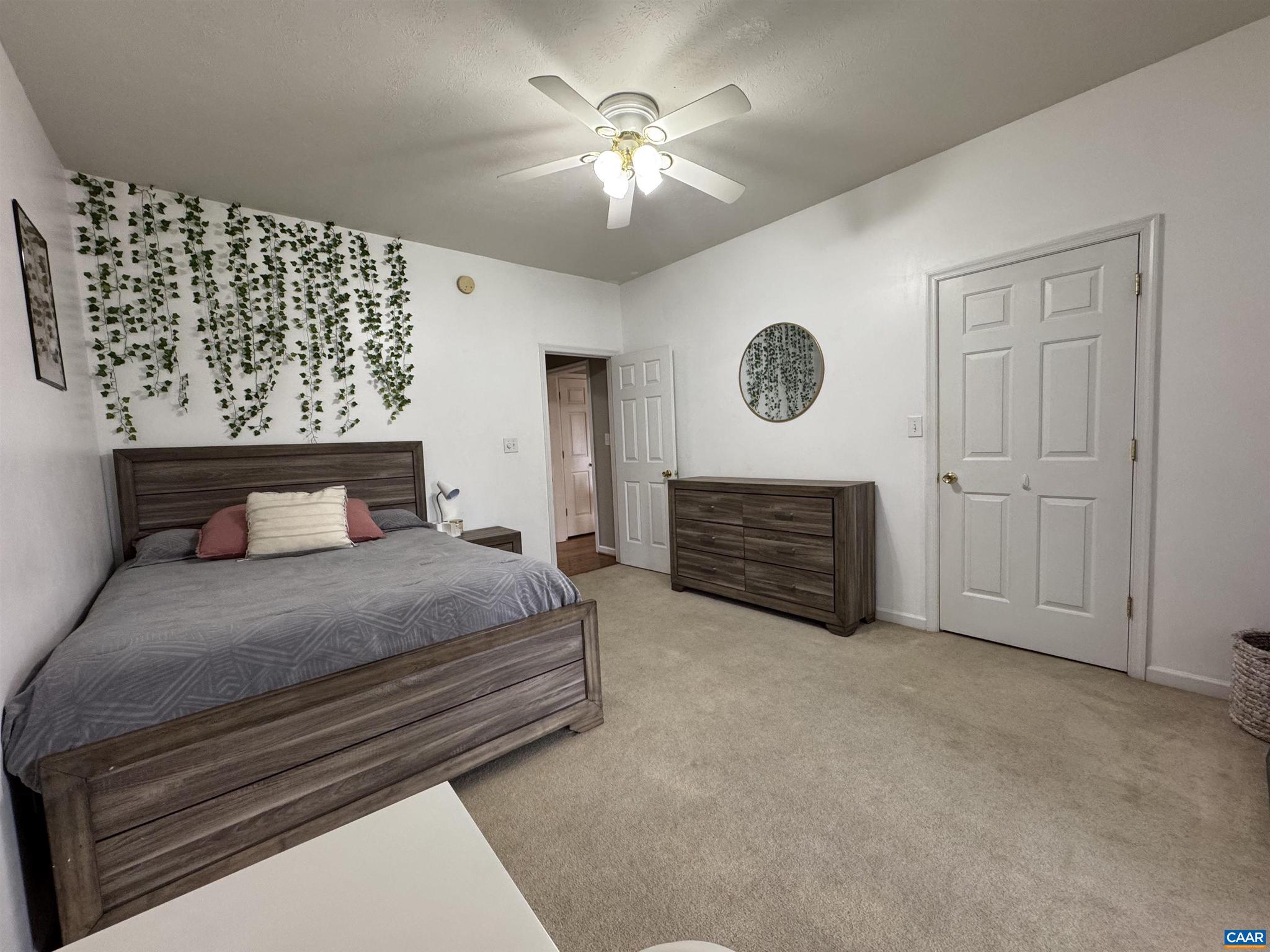 TEAVERTON - Residential