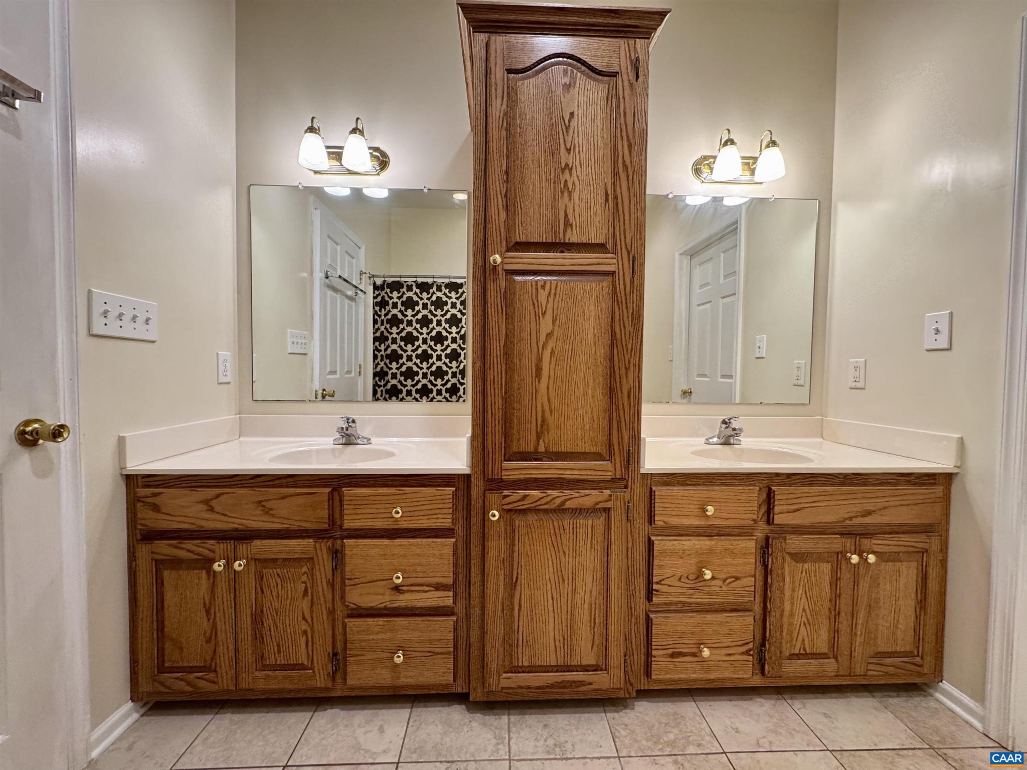 TEAVERTON - Residential