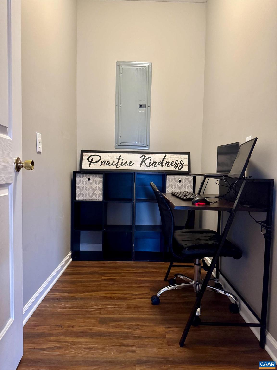 TEAVERTON - Residential