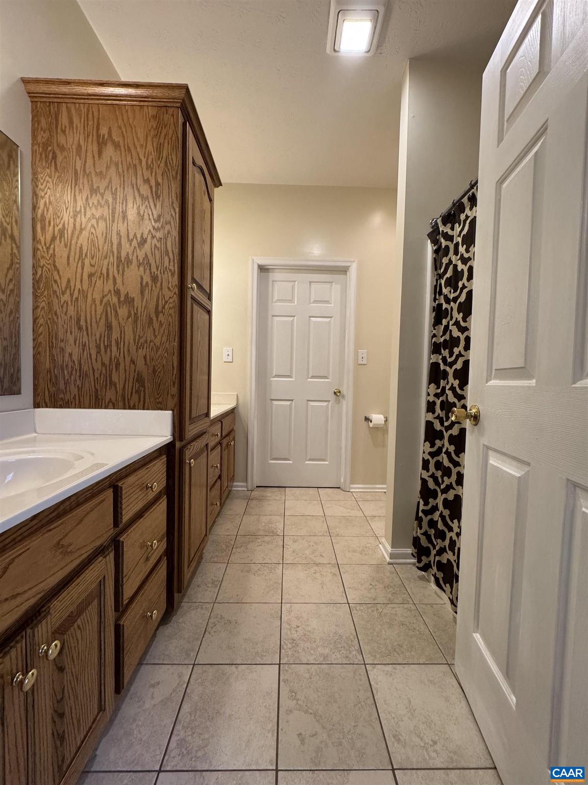 TEAVERTON - Residential