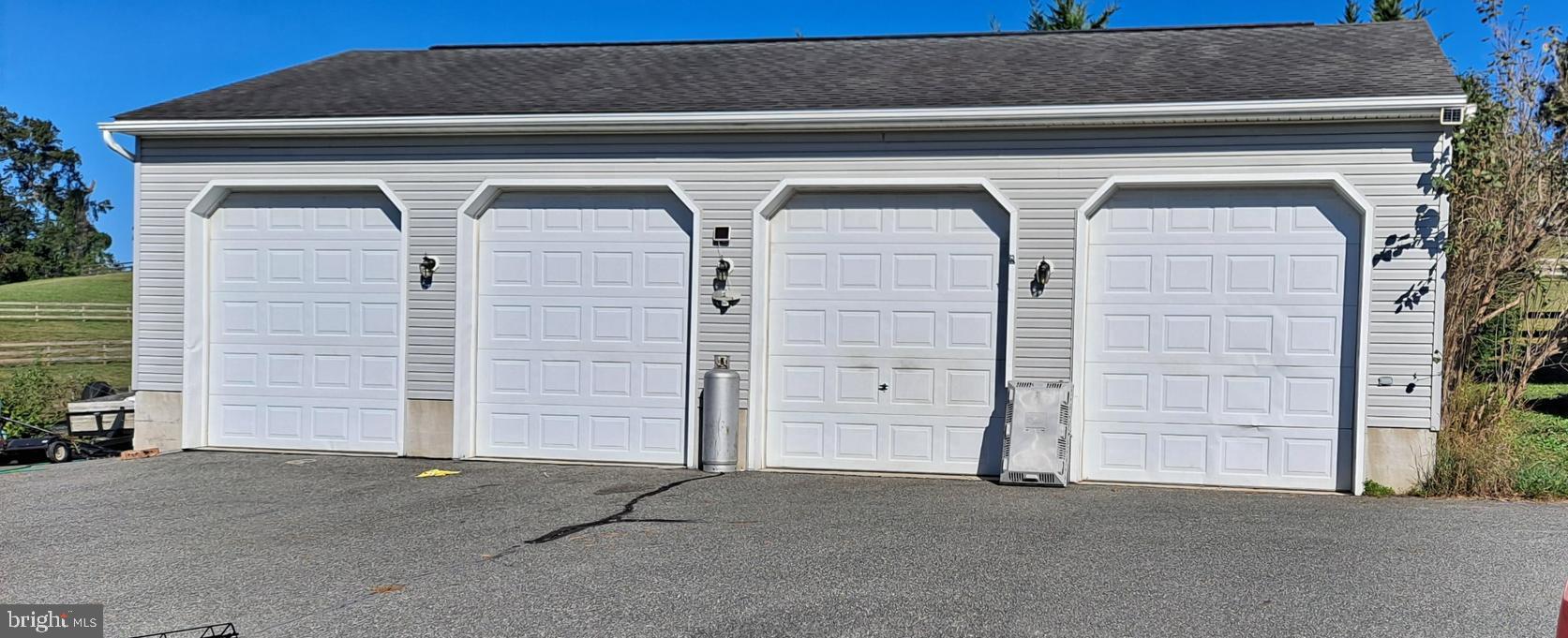 NOBLES HILL ESTATES - Residential