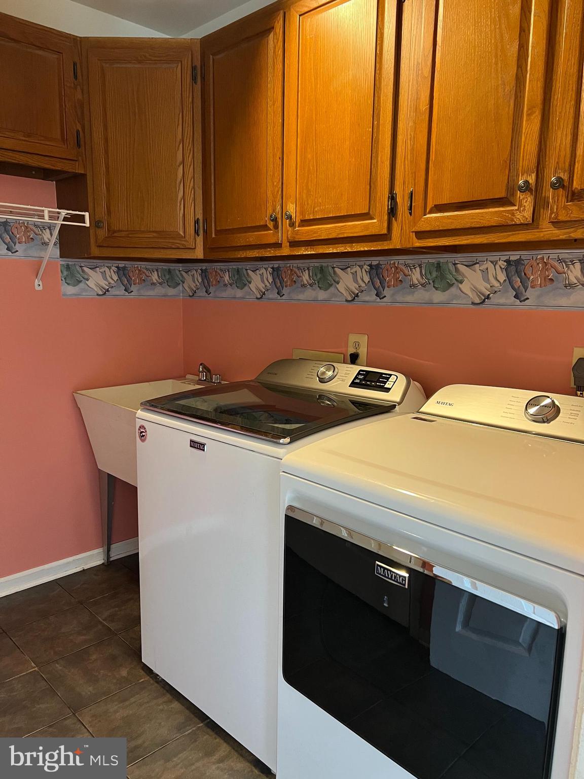 NOBLES HILL ESTATES - Residential