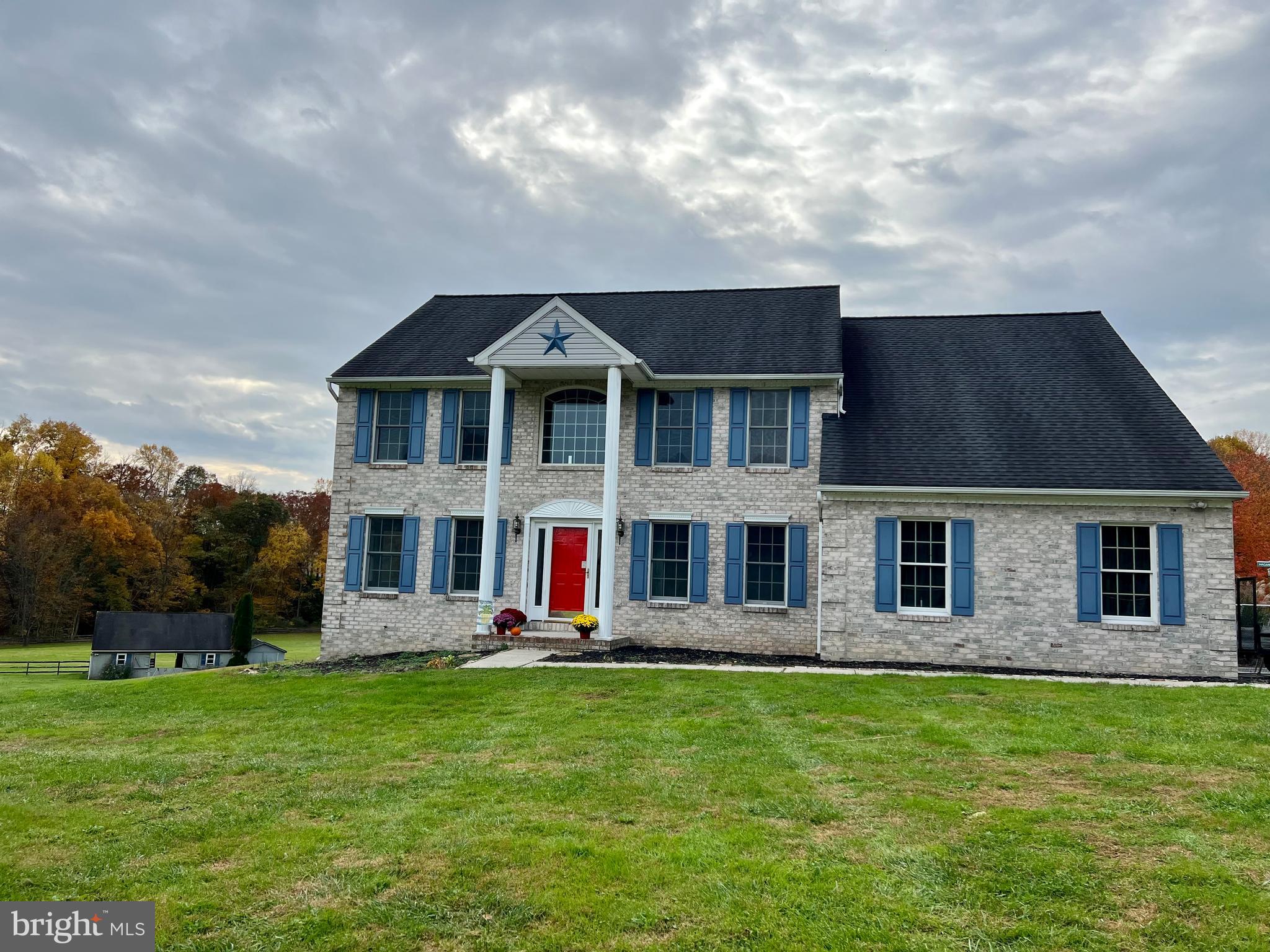 NOBLES HILL ESTATES - Residential