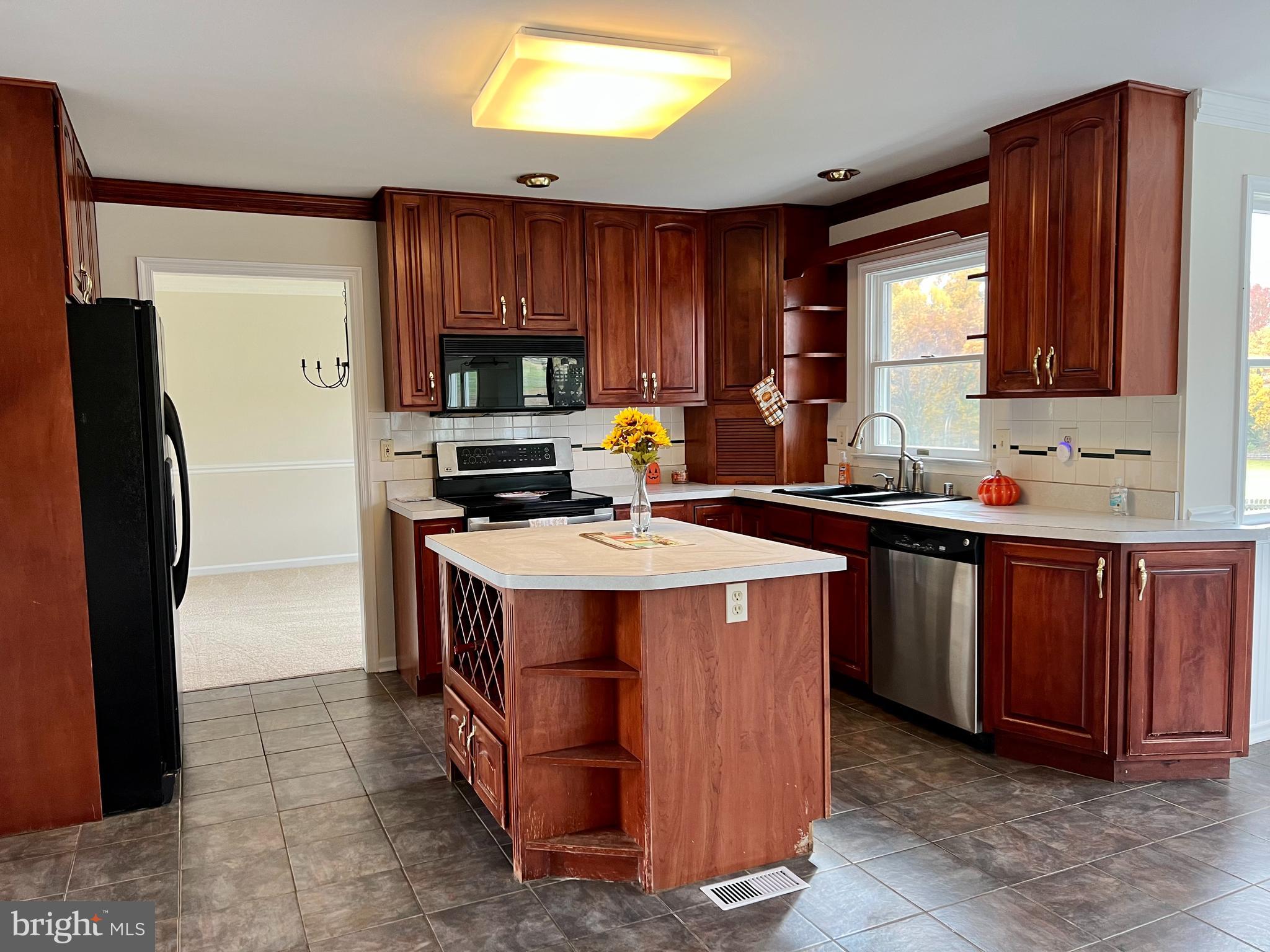 NOBLES HILL ESTATES - Residential