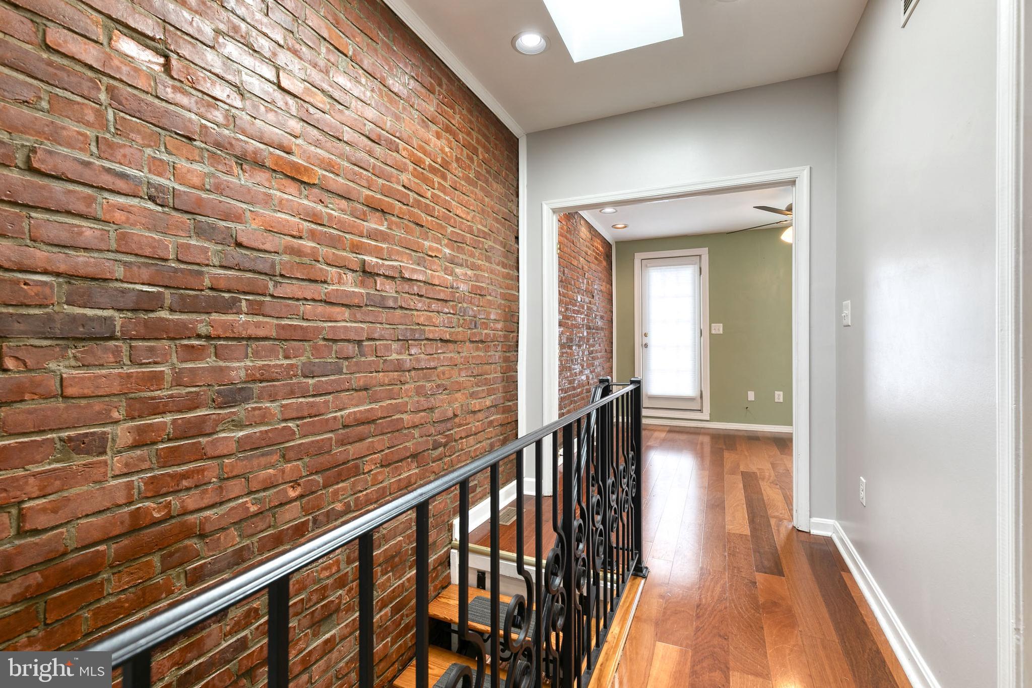 HIGHLANDTOWN - Residential