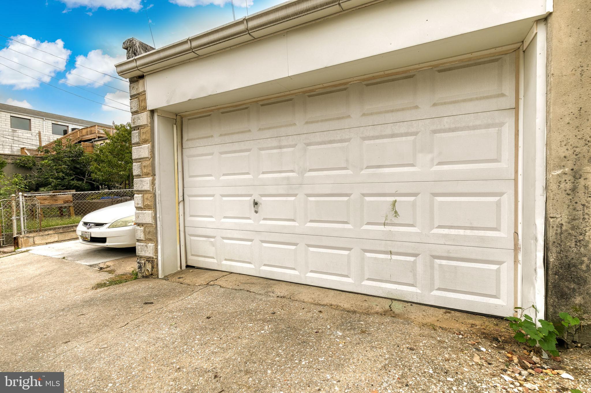 HIGHLANDTOWN - Residential