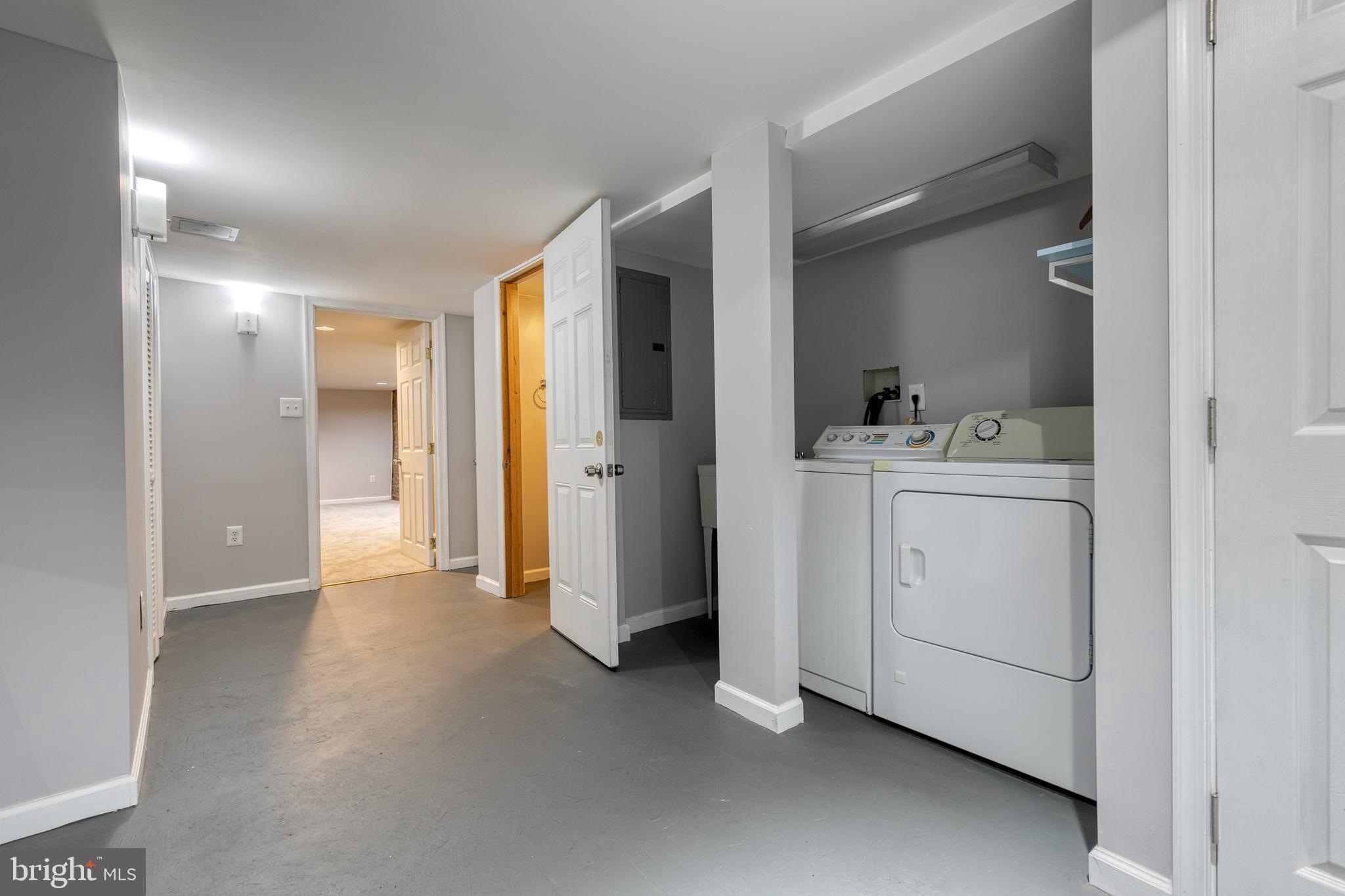 HIGHLANDTOWN - Residential