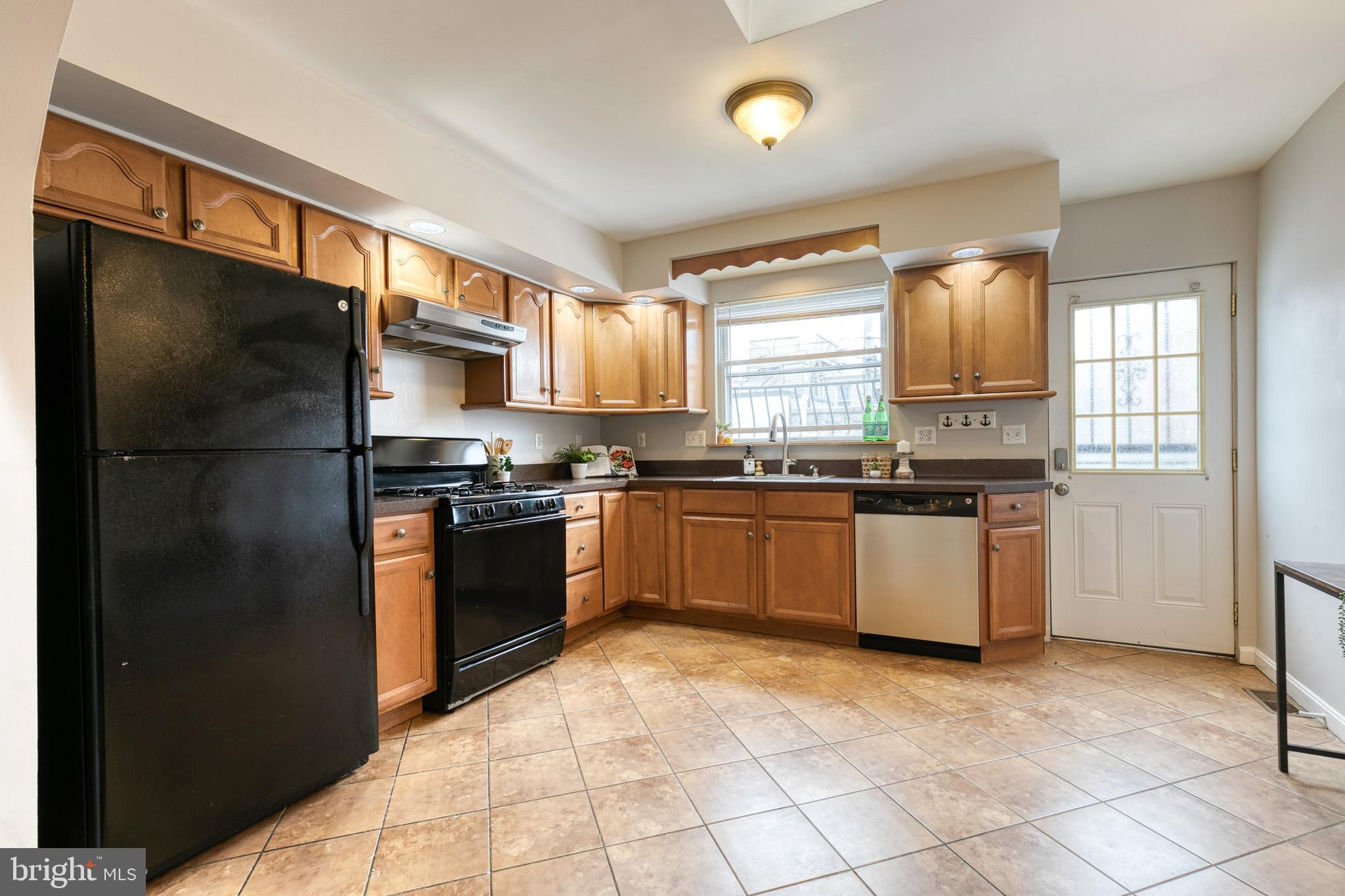 HIGHLANDTOWN - Residential