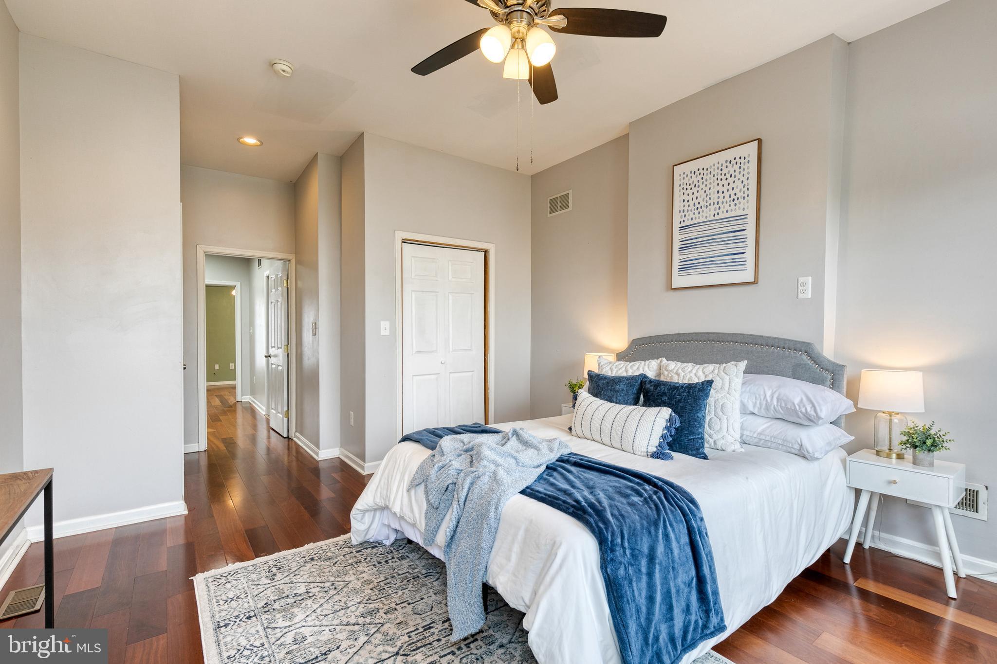 HIGHLANDTOWN - Residential