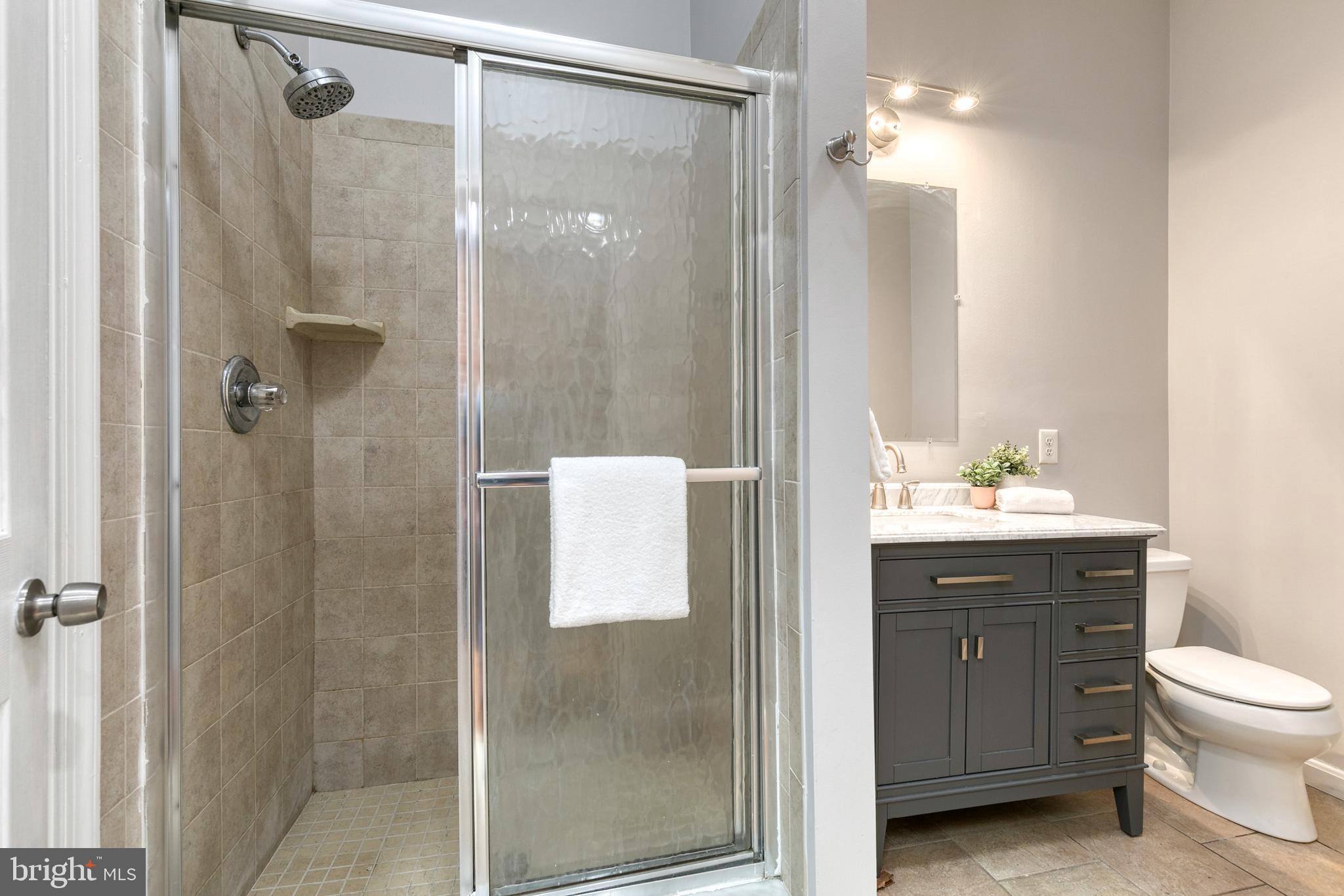 HIGHLANDTOWN - Residential