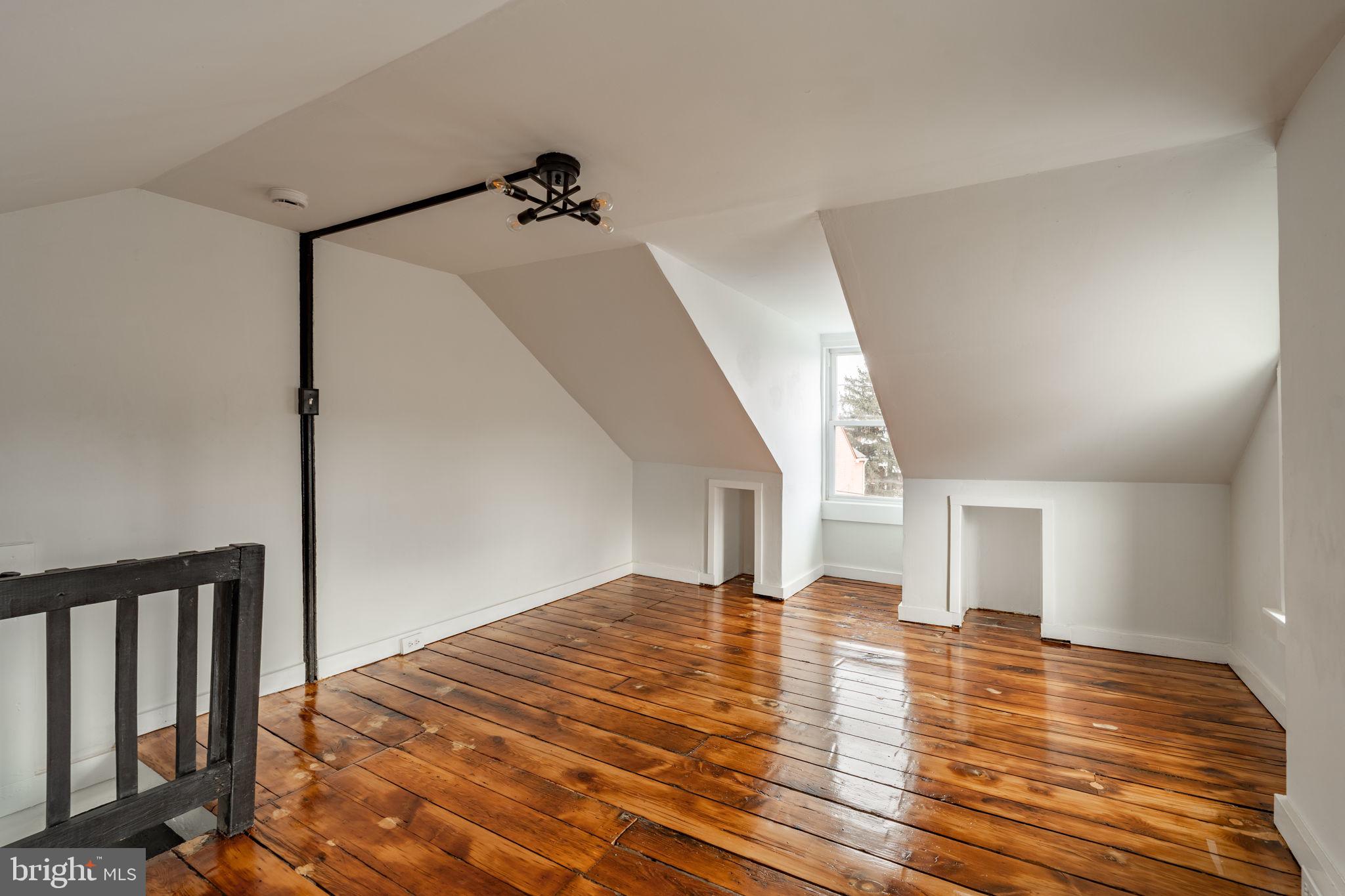 CABBAGE HILL - Residential