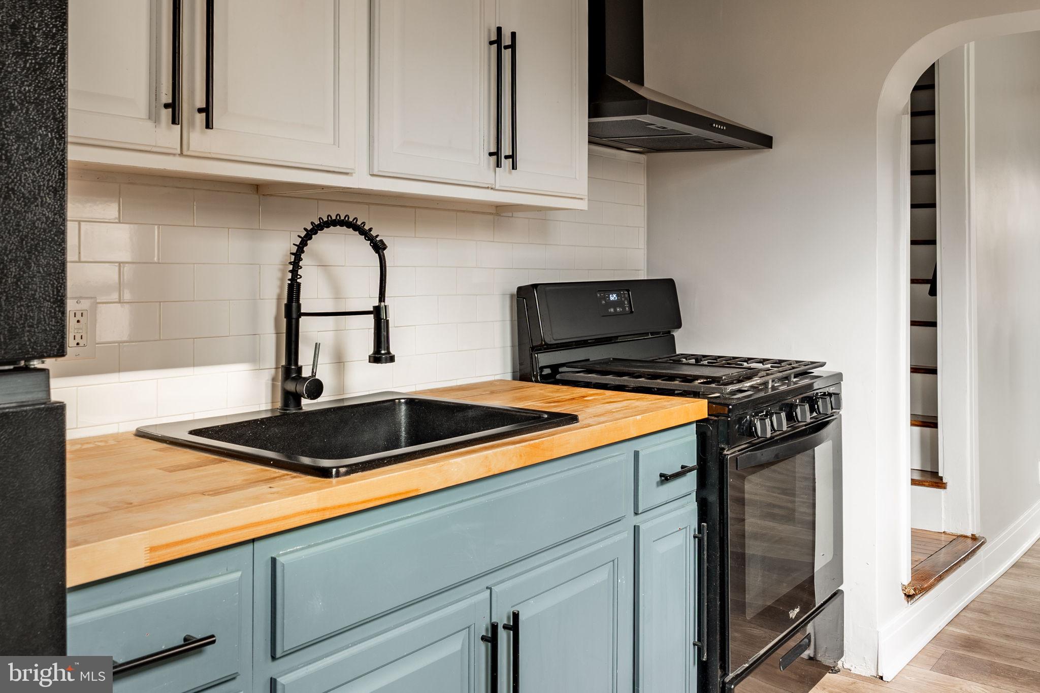 CABBAGE HILL - Residential