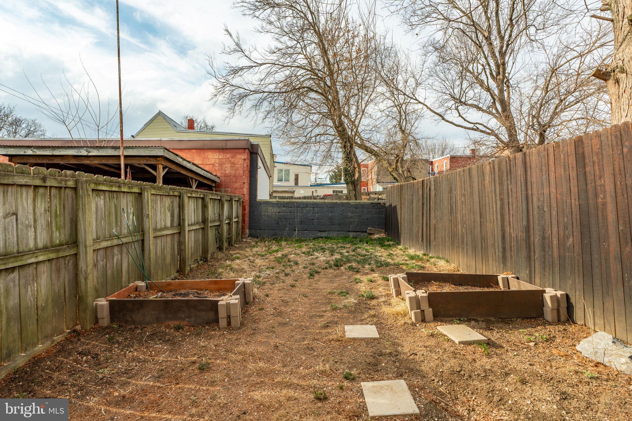 CABBAGE HILL - Residential