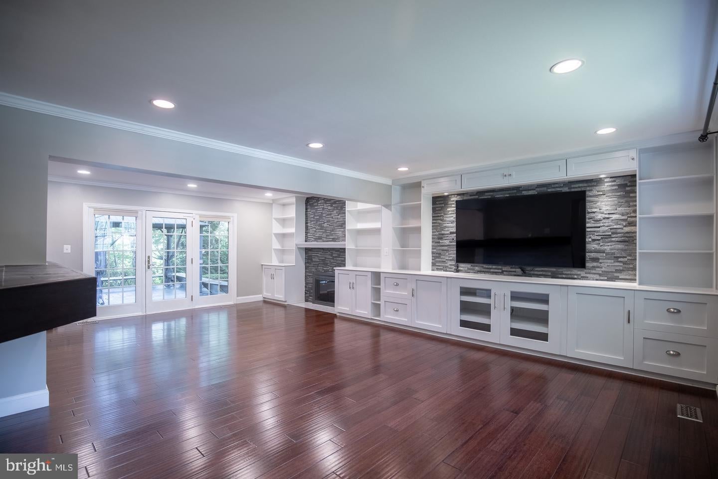 4836 GAINSBOROUGH DRIVE