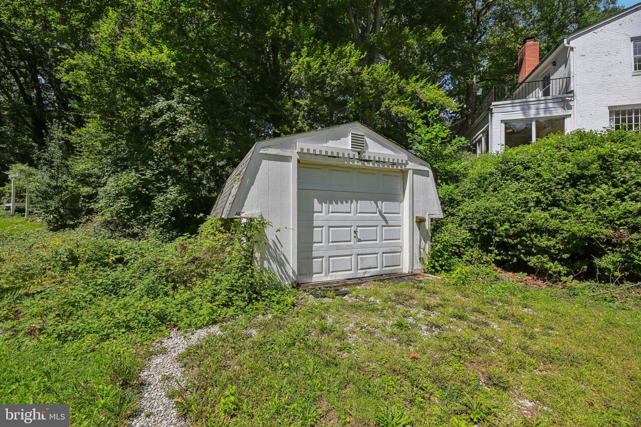 703 HILLEN ROAD