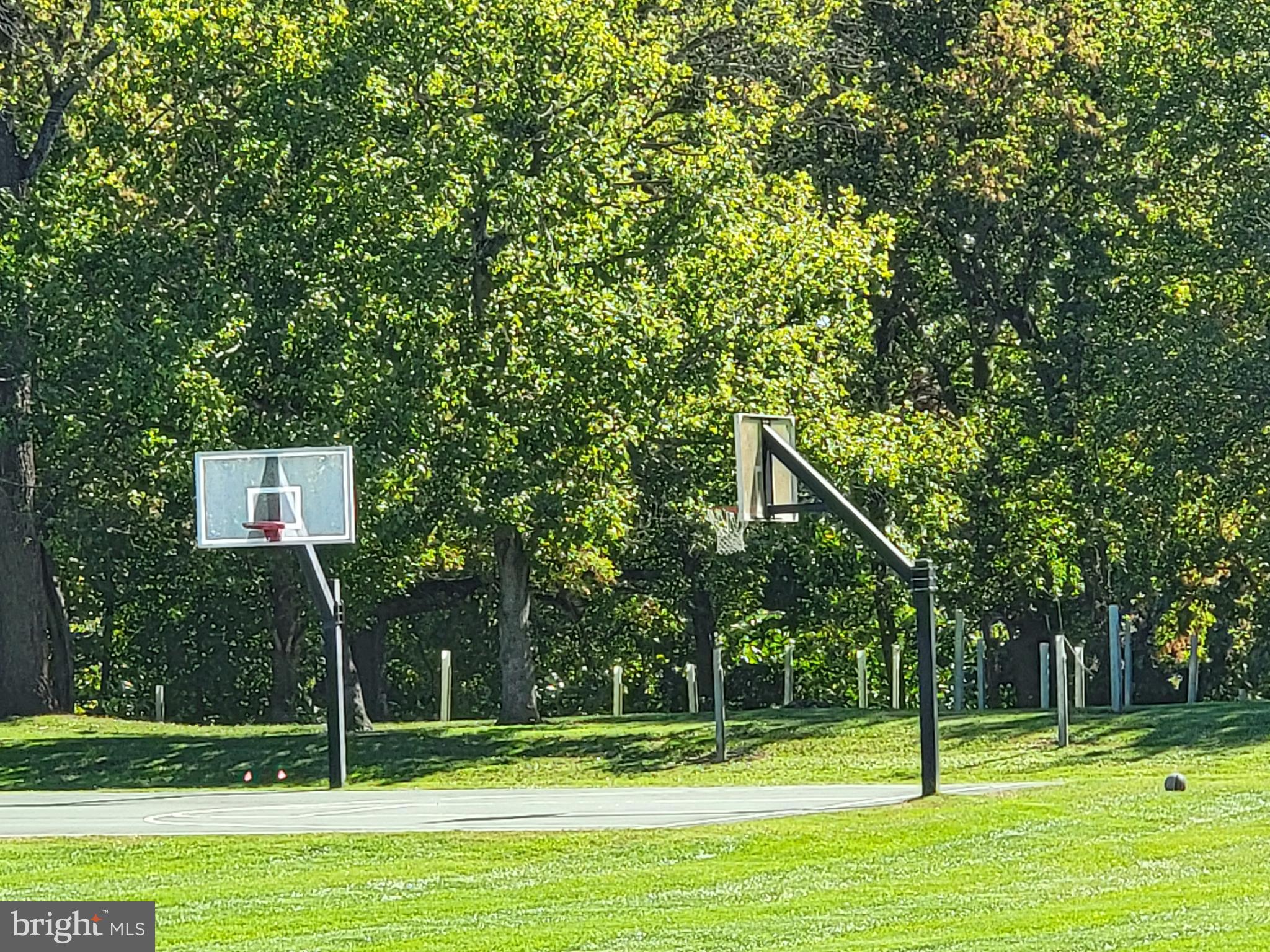 RIVER CREEK - Residential