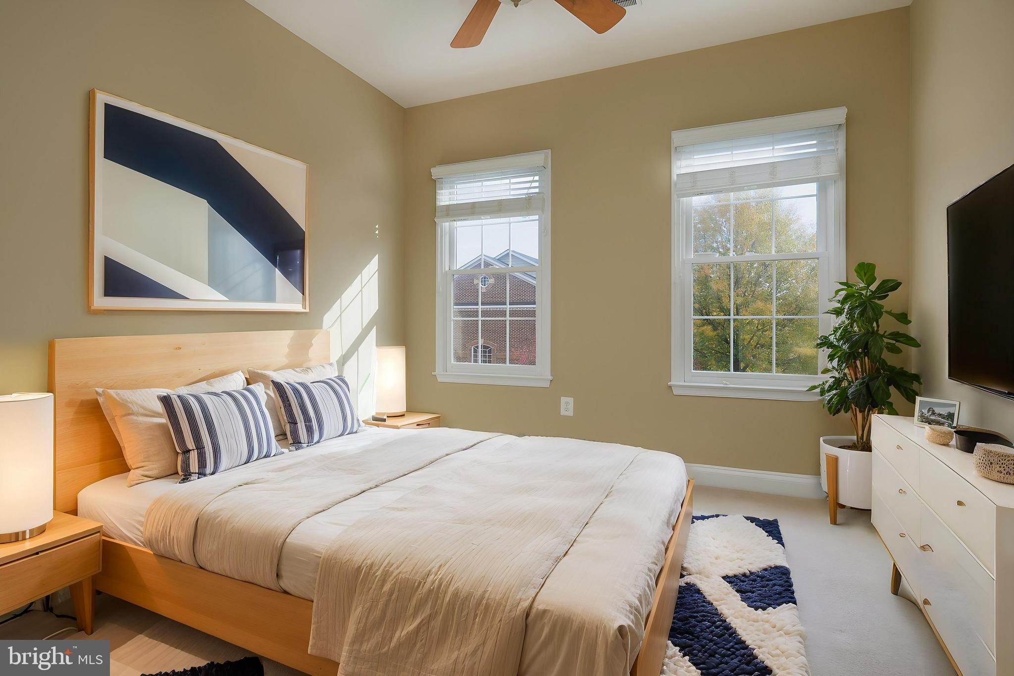 RIVER CREEK - Residential