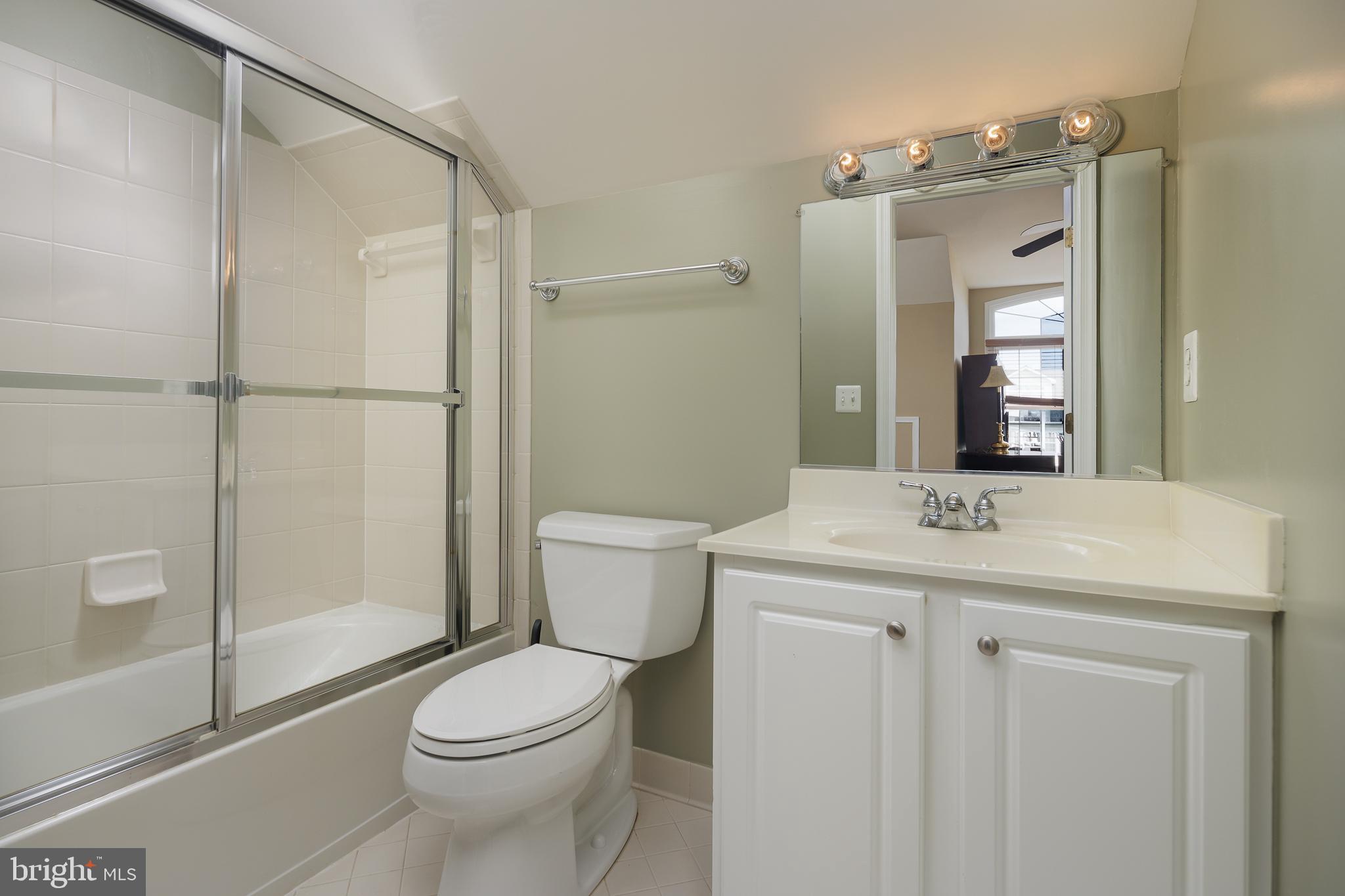 RIVER CREEK - Residential