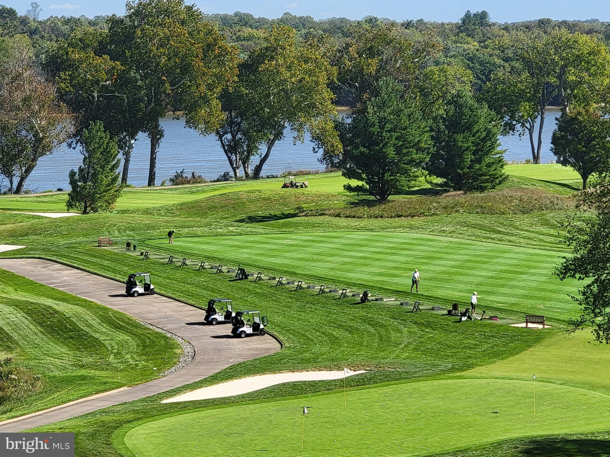 RIVER CREEK - Residential