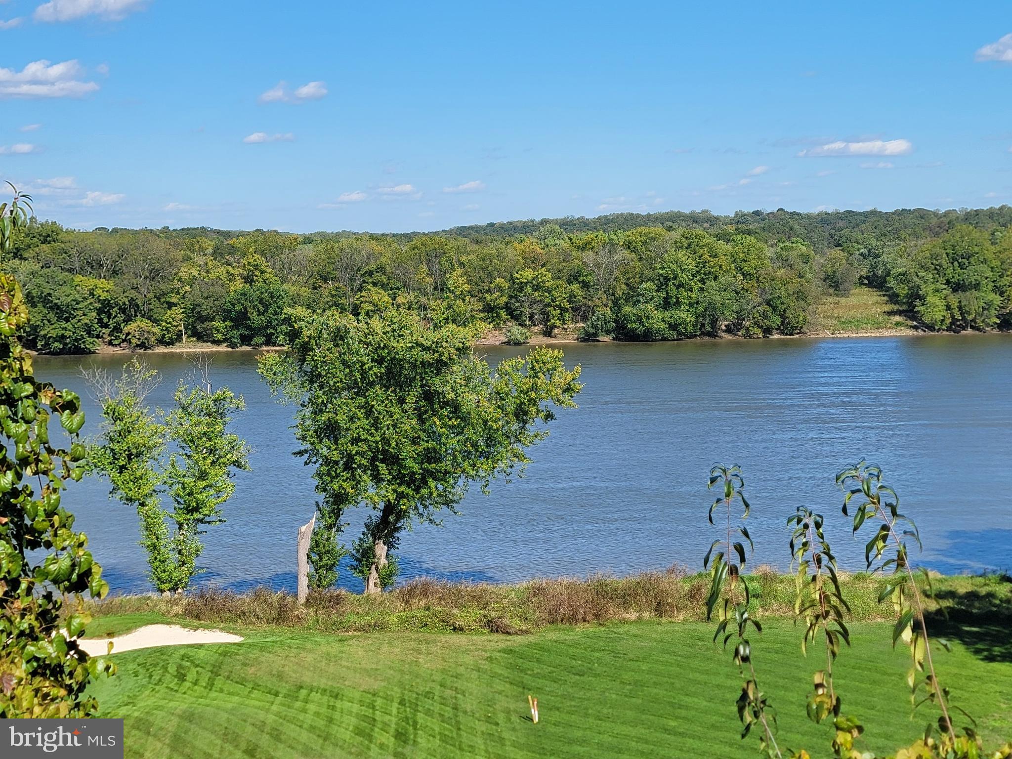 RIVER CREEK - Residential