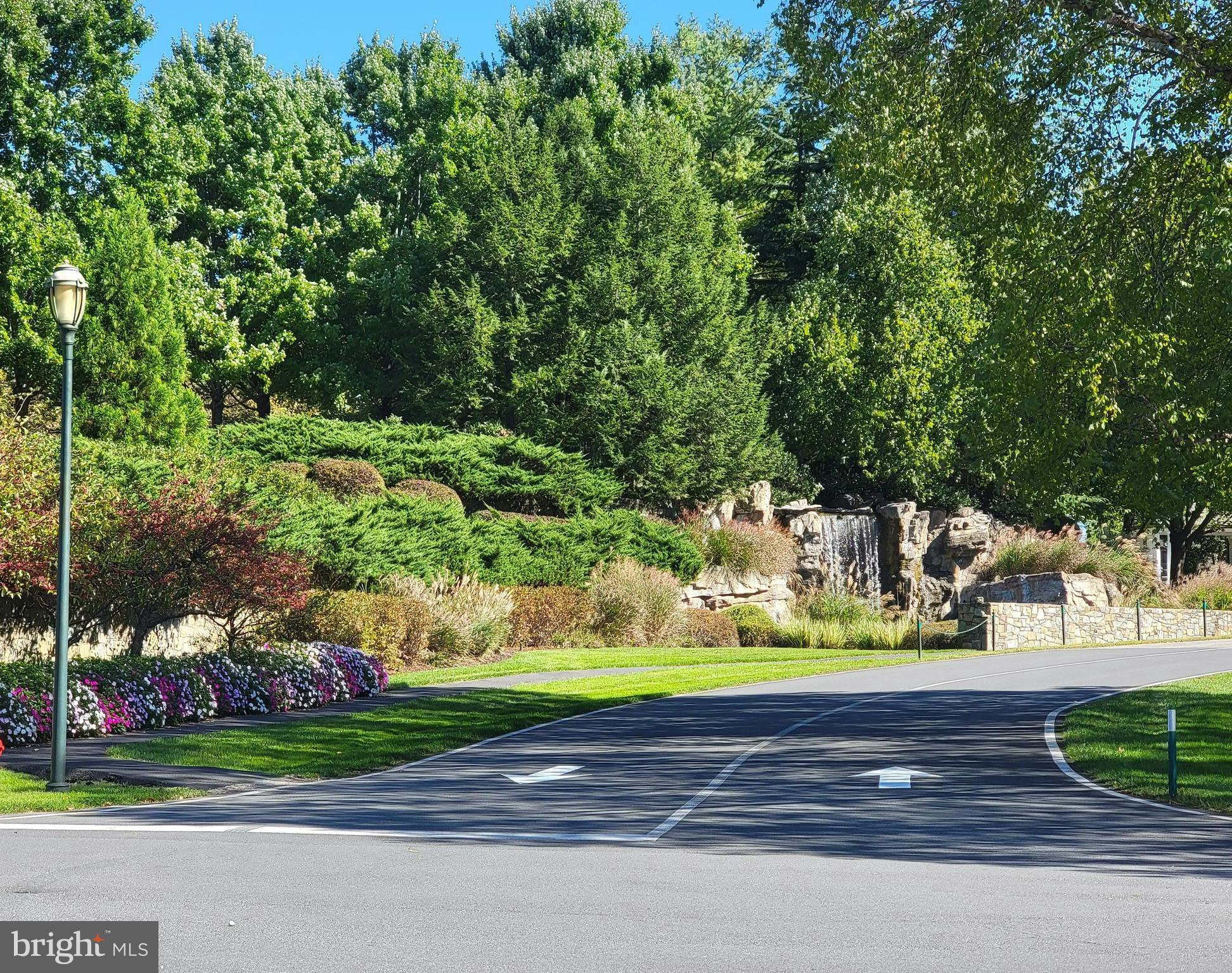 RIVER CREEK - Residential