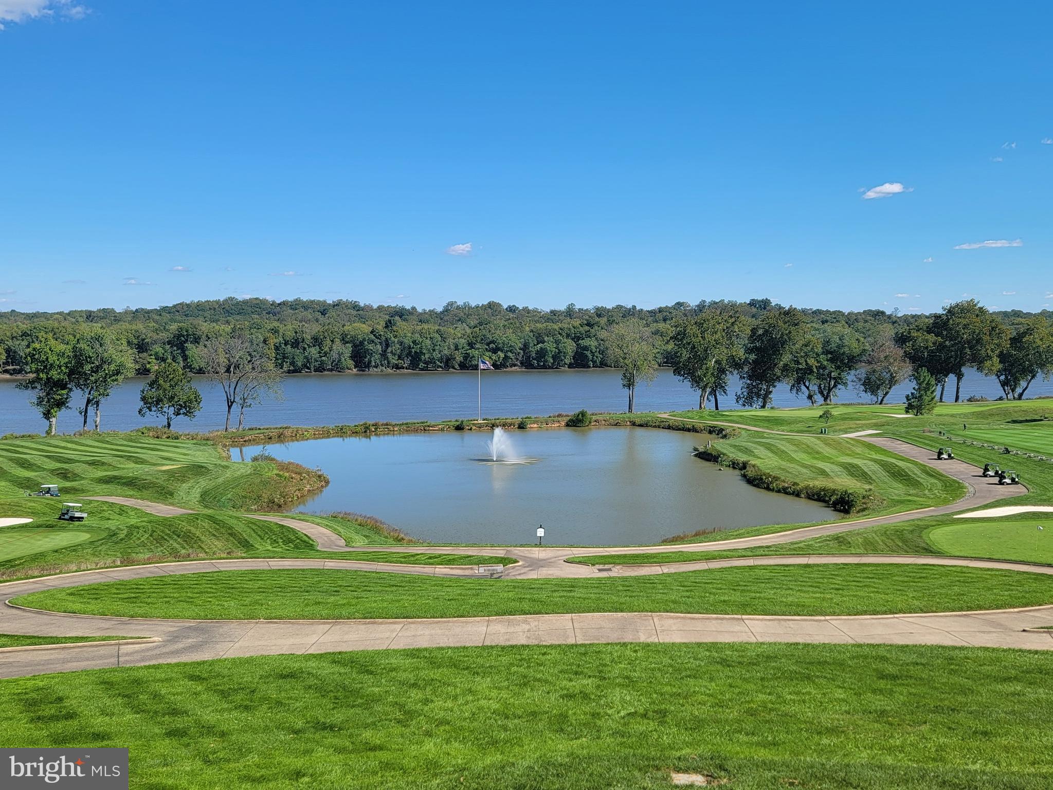 RIVER CREEK - Residential